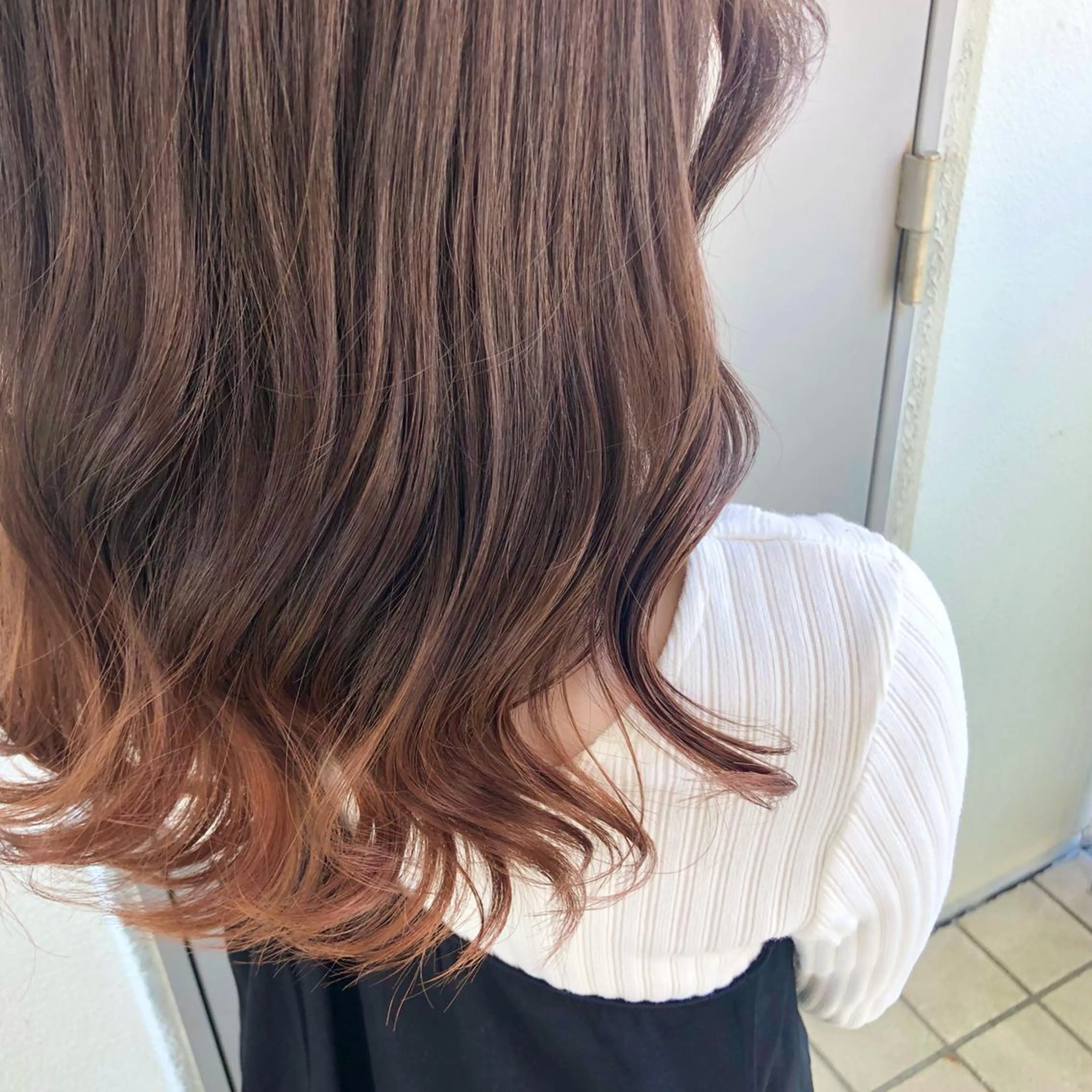 セミロング カラー beauty: beast 大名店のヘアスタイル