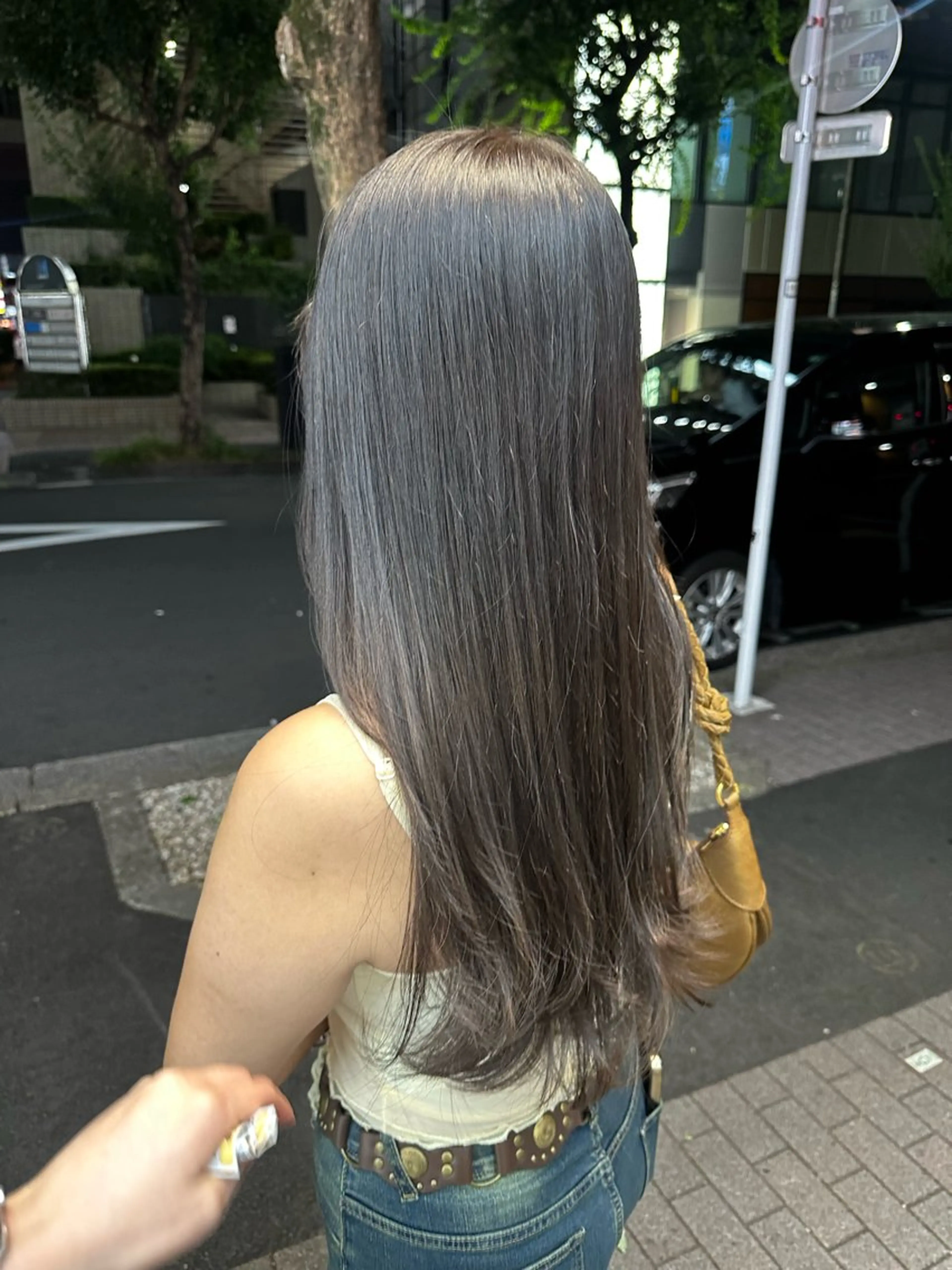 ロング カラー ヘアアレンジ タイトボブ個性派カラ ーAKANEのヘアスタイル