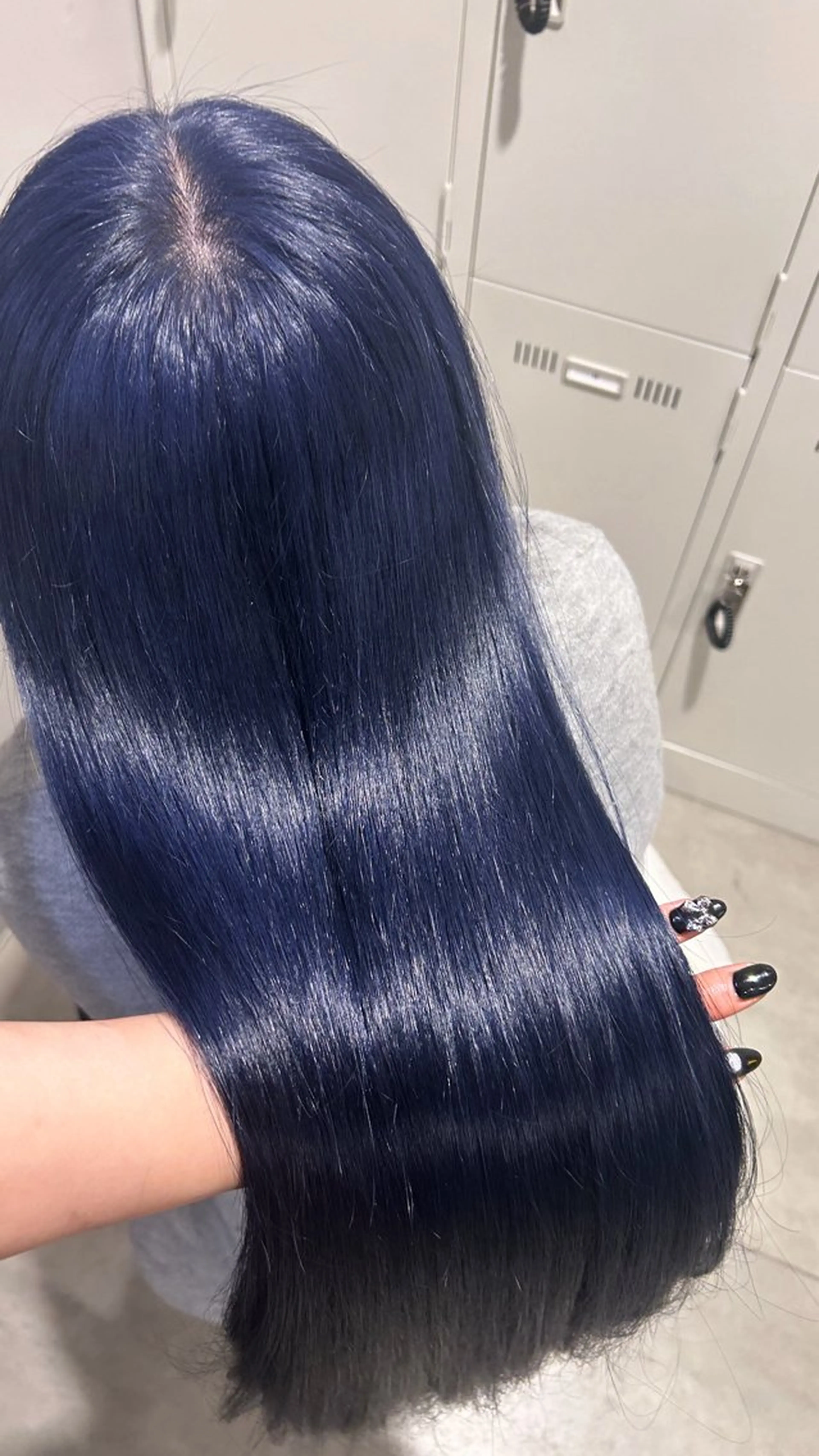 セミロング カラー ブルーカラー ブルーラベンダー ラベンダーカラー カット ヘアカラー トリートメント ヘアセット 💎韓国/ レイヤー カット/ 暖色🫧のヘアスタイル