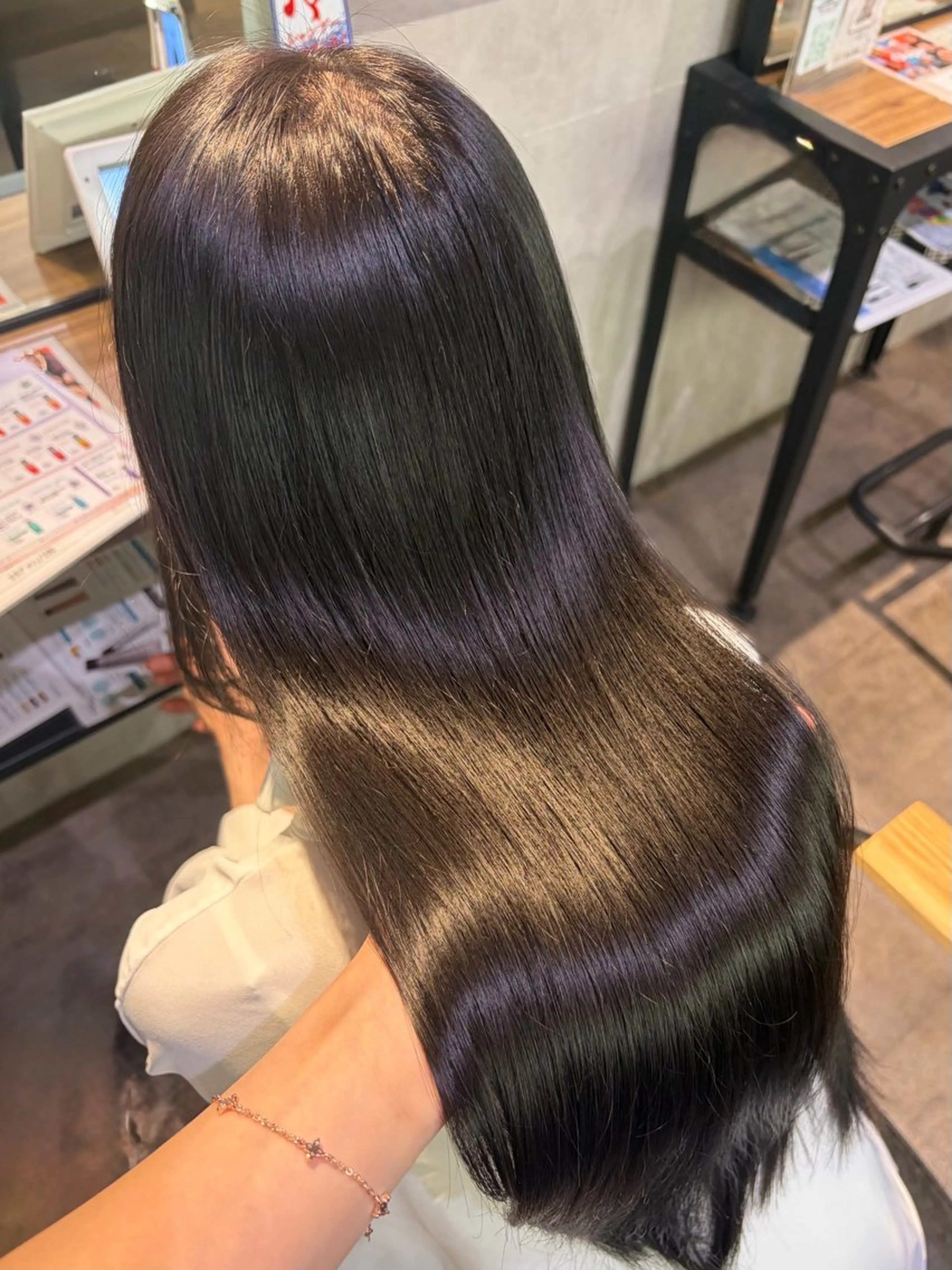 ロング カラー トリートメント ヘアカラー 透明感カラー🫧🎀 まりなのヘアスタイル