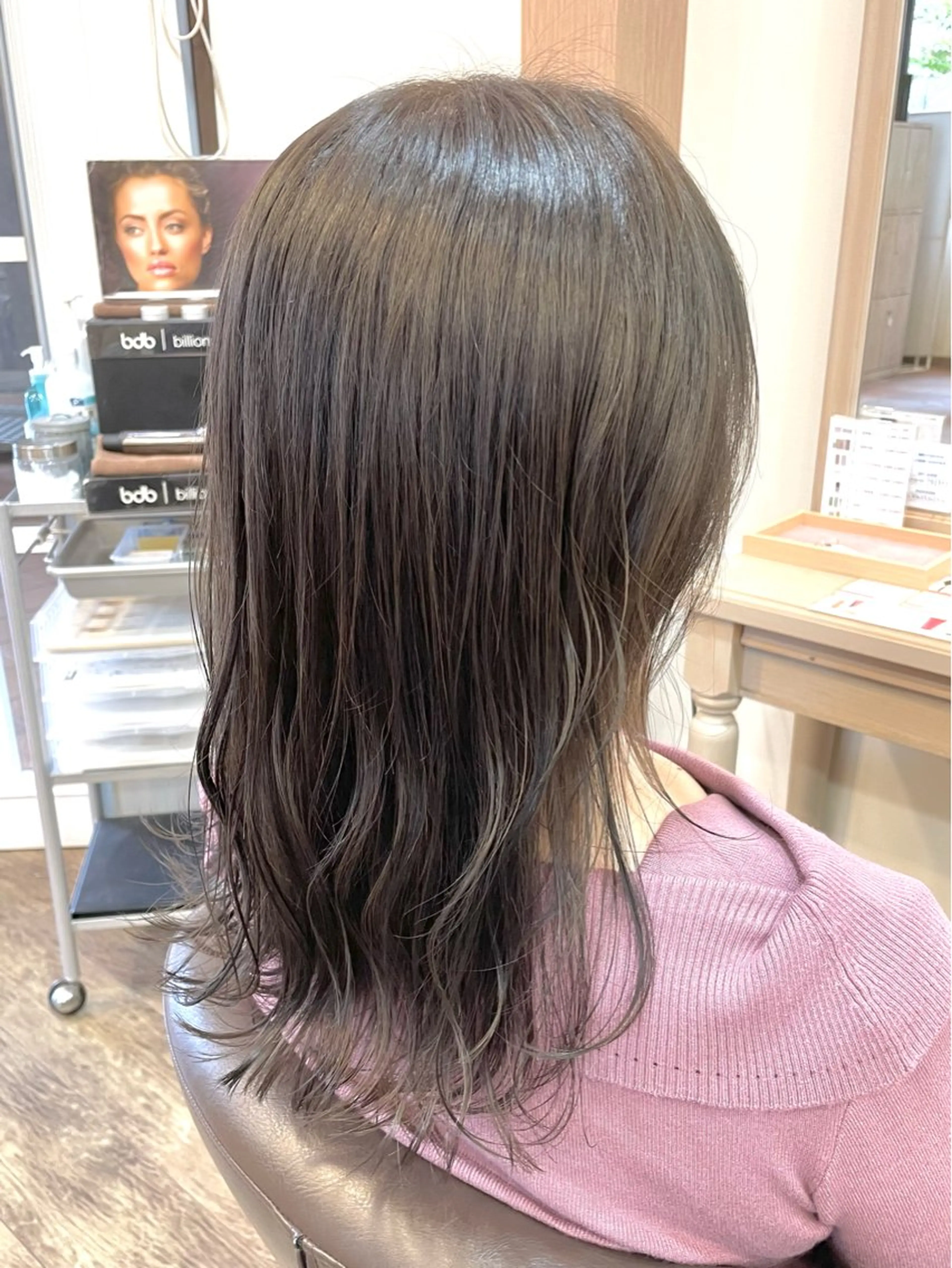 セミロング カラー ヘアカラー メンズパーマ🌀/ 中村郁未のヘアスタイル