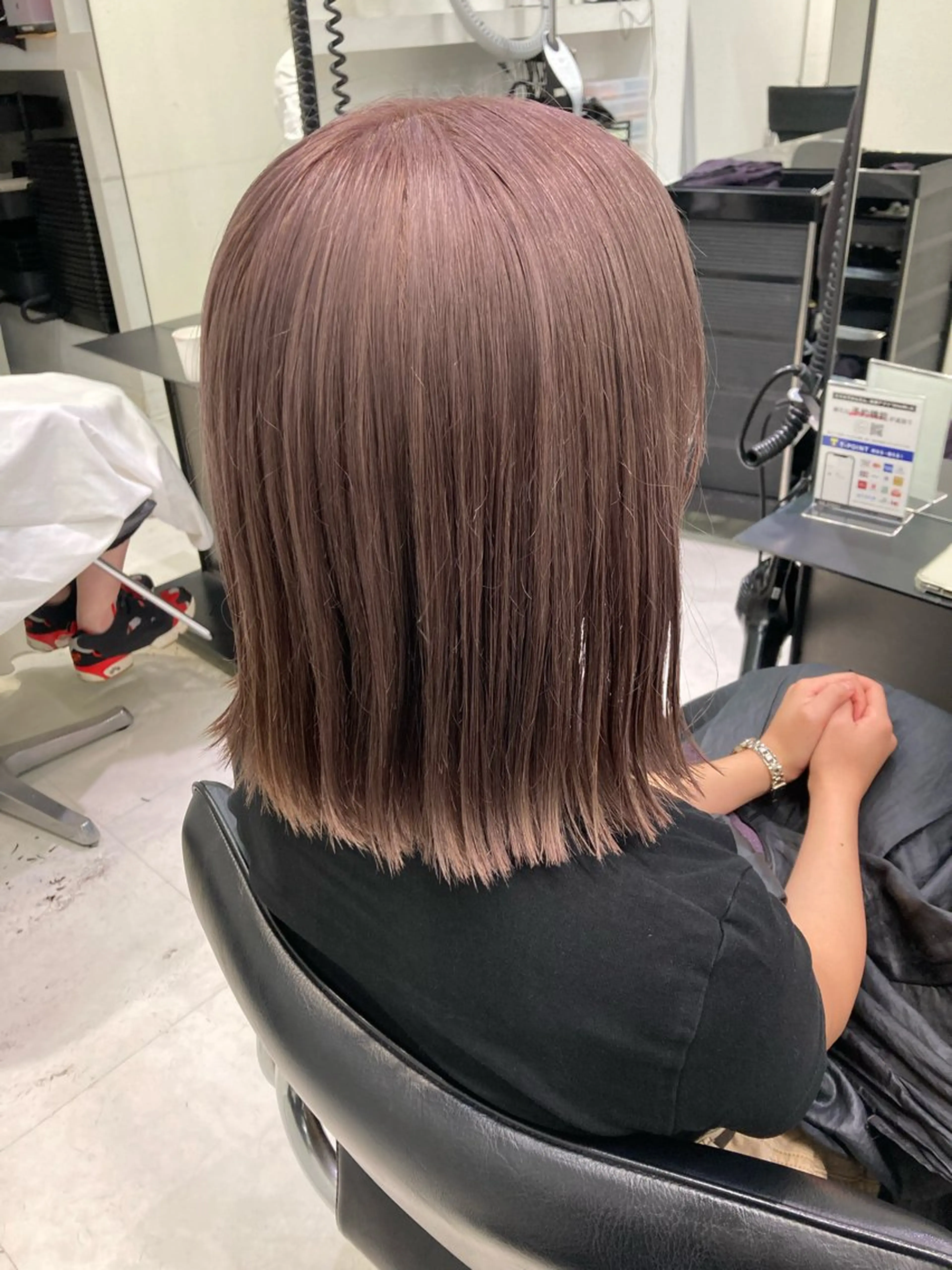 カラー カット ヘアカラー トリートメント ヘッドスパ 💖ブリーチなし透明 感💖ASAHIのヘアスタイル