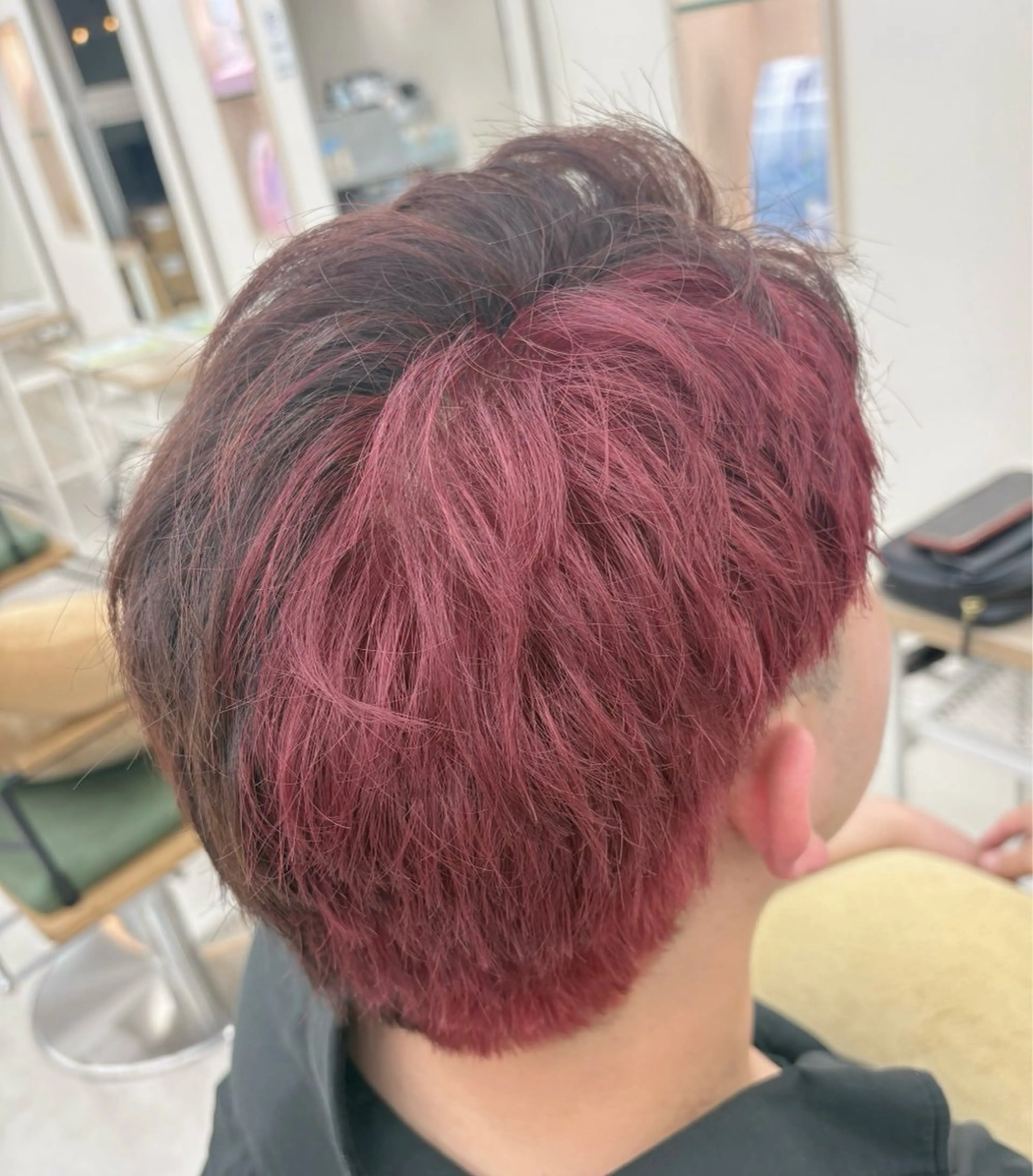 カラー メンズ ヘアカラー NaVIユウジ 透明感カラーのヘアスタイル