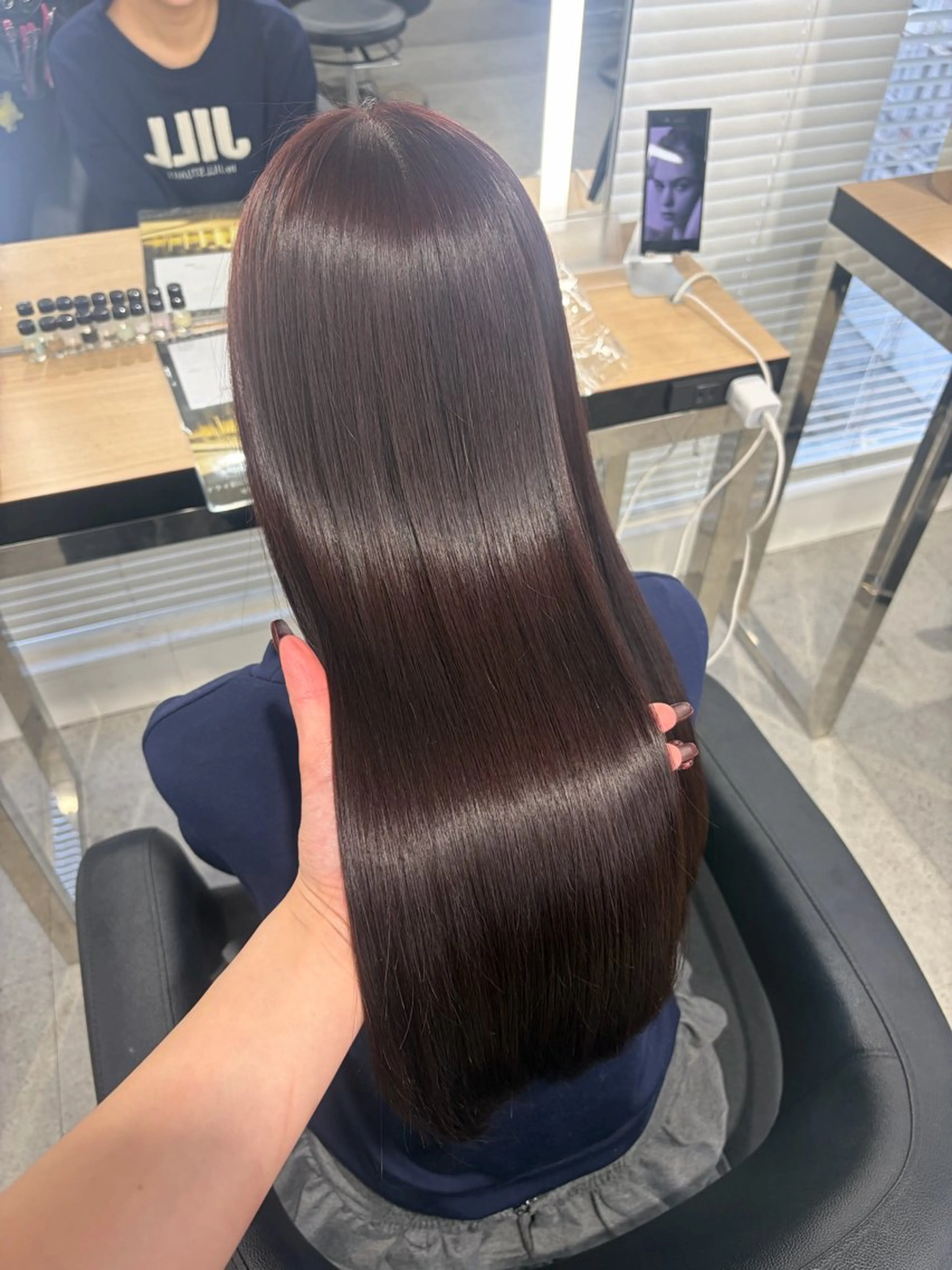 ロング カラー ブリーチ 髪質改善 トリートメント ヘアカラー 💗愛され暖色💗 ピンク/レッド💗のヘアスタイル