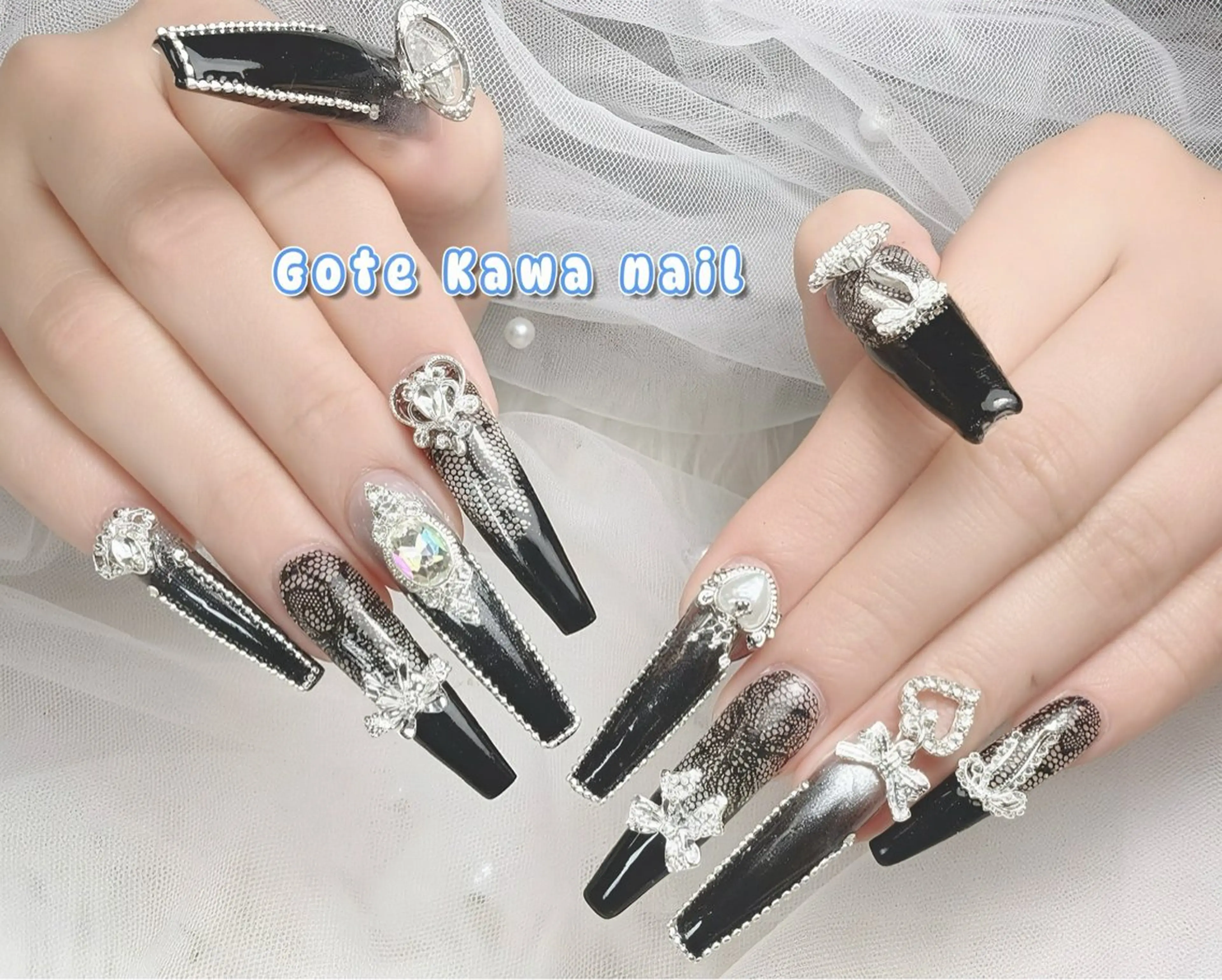 ネイル レース ミラーネイル リボン 春ネイル ハンドネイル ハンドケア Gote Kawa nail salonのネイルデザイン