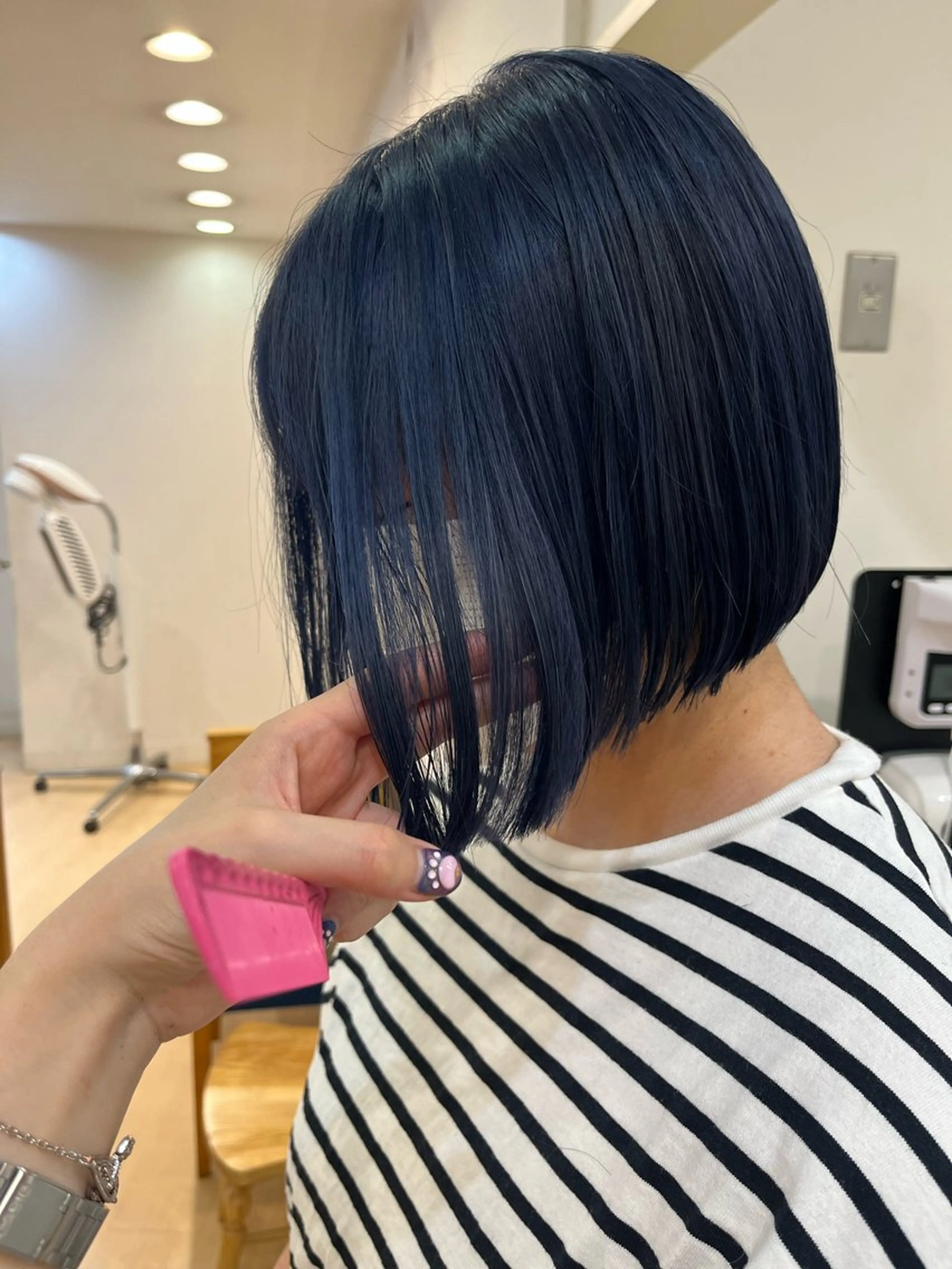 ショート カラー ブリーチ ブルーカラー ネイビーカラー ボブ 💠つたふうか/ 韓国/メンズヘア💠のヘアスタイル