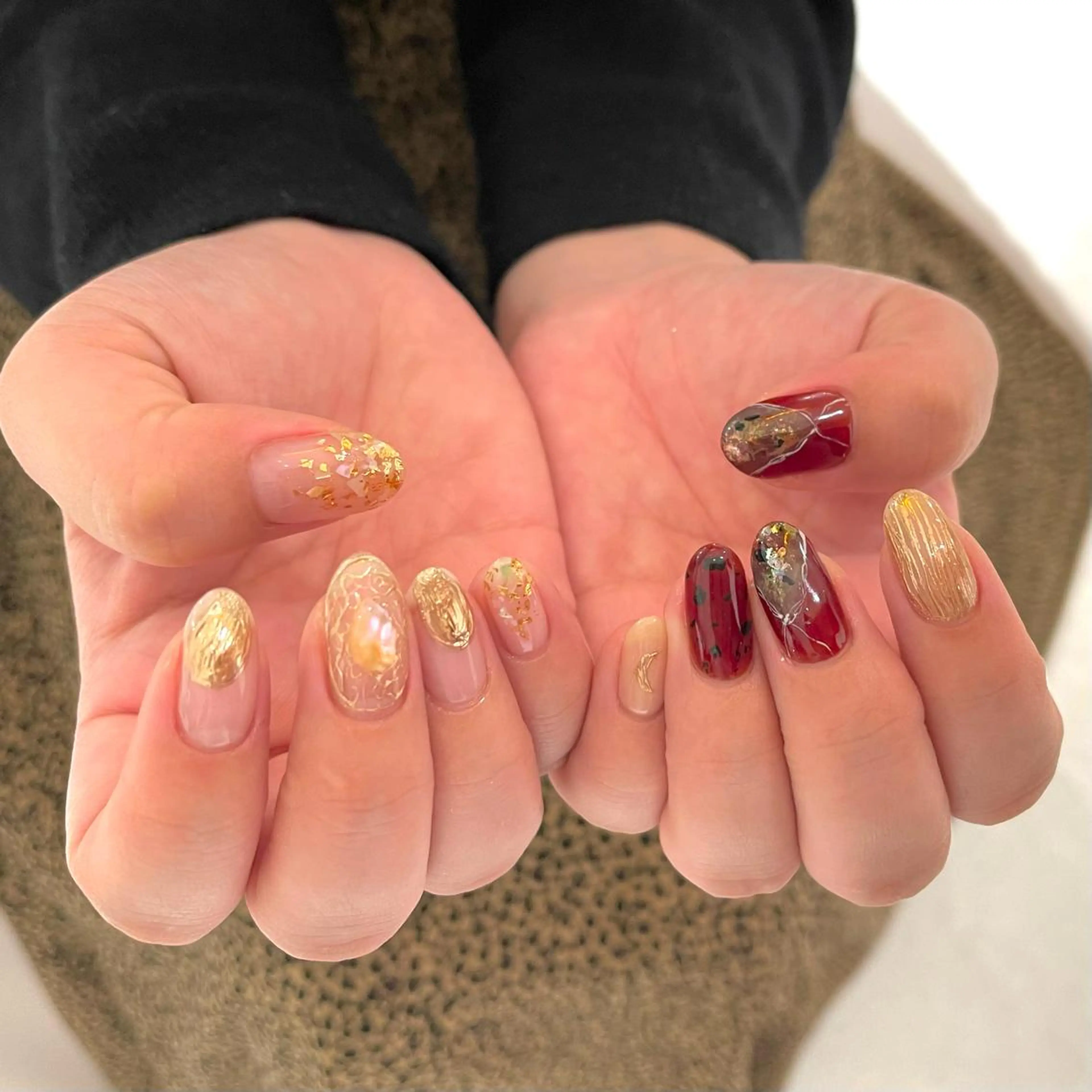 ネイル ハンドネイル ハンドケア esby Loely MIZUKIのネイルデザイン