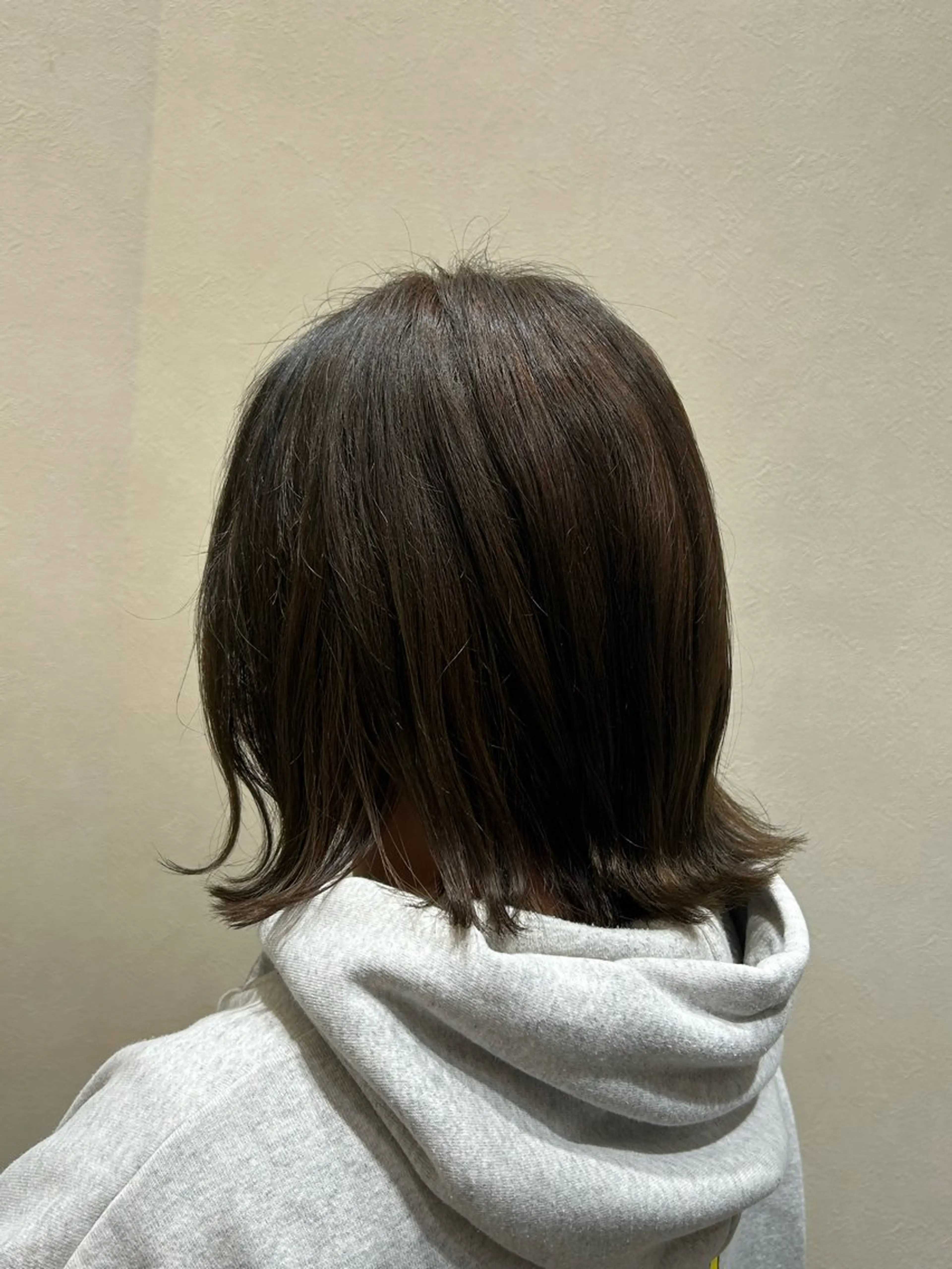 ミディアム カラー 森川 颯香のヘアスタイル