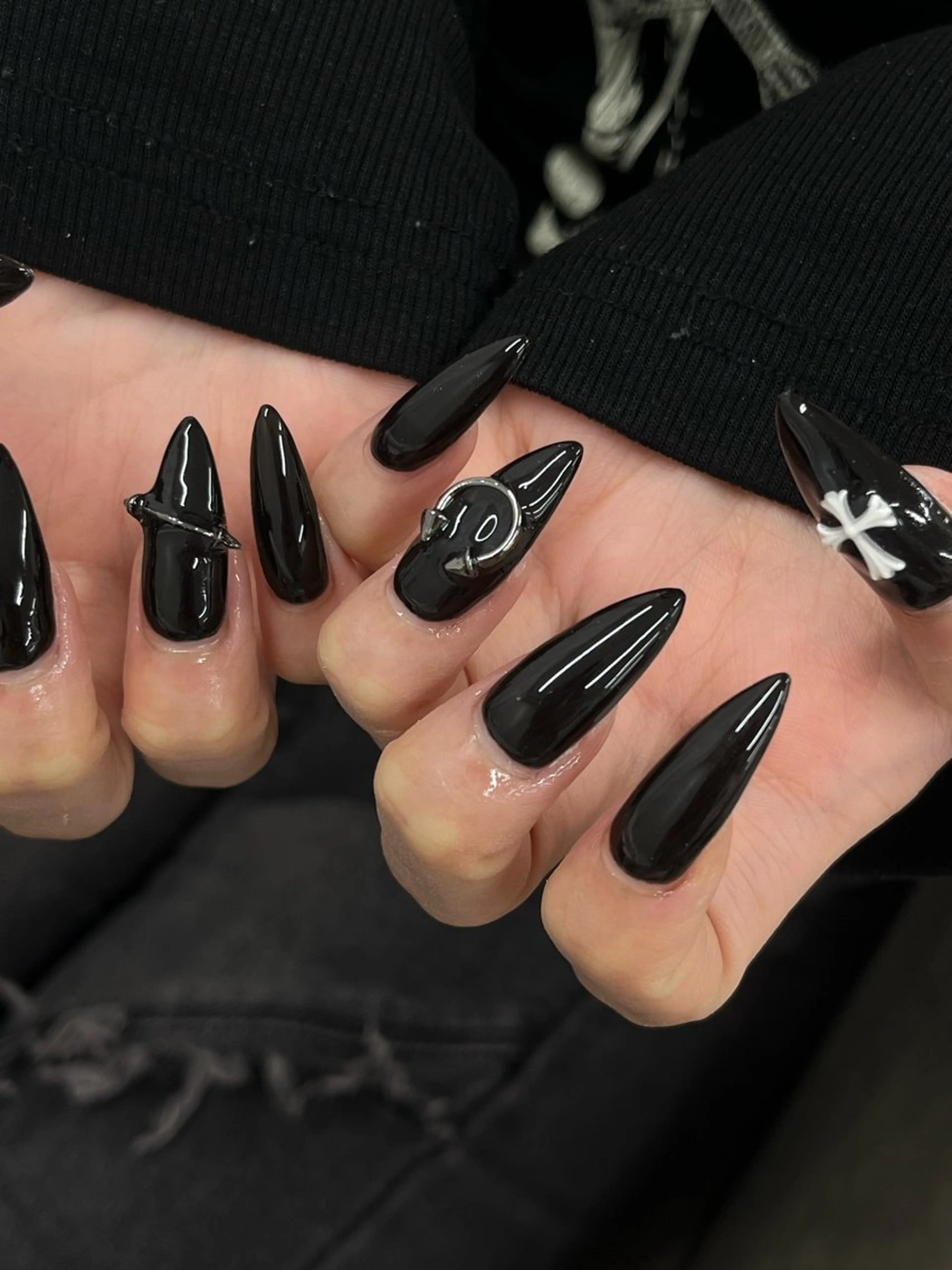 ネイル ワンカラーネイル ハンドネイル schon 🎀saraのネイルデザイン