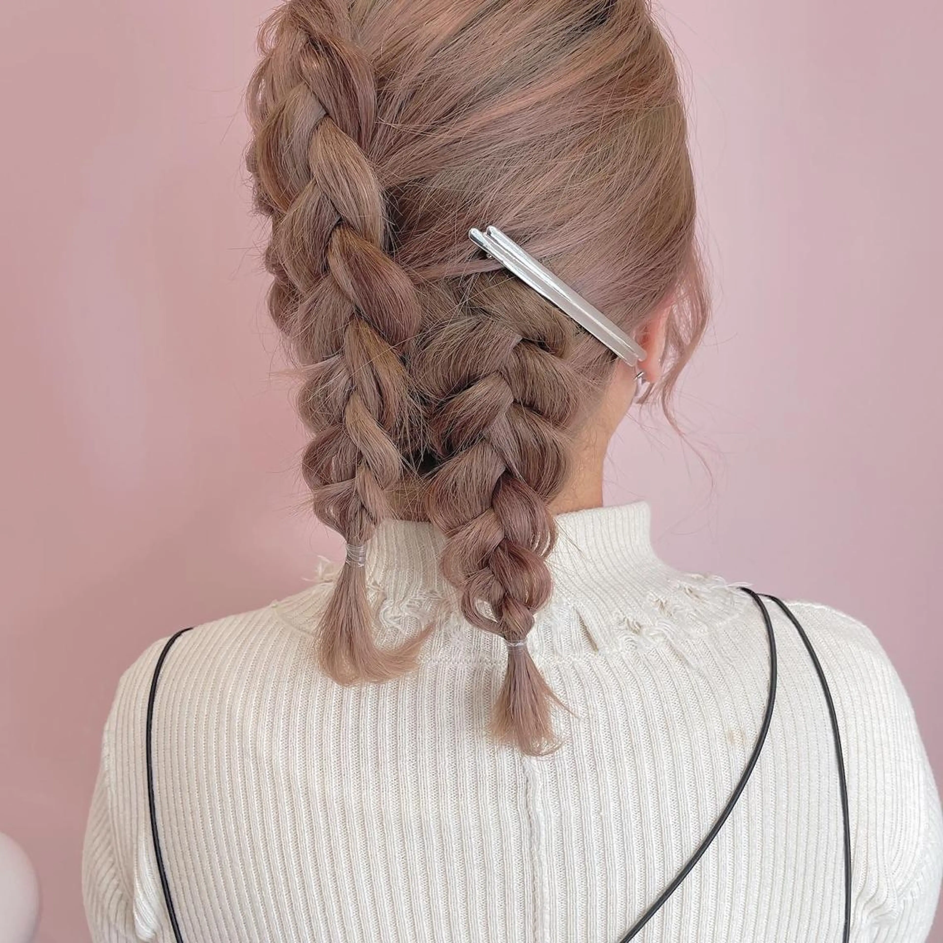 セミロング ヘアアレンジ ヘアセット レイヤー/ウルフ/ ハイトーンchimiのヘアスタイル