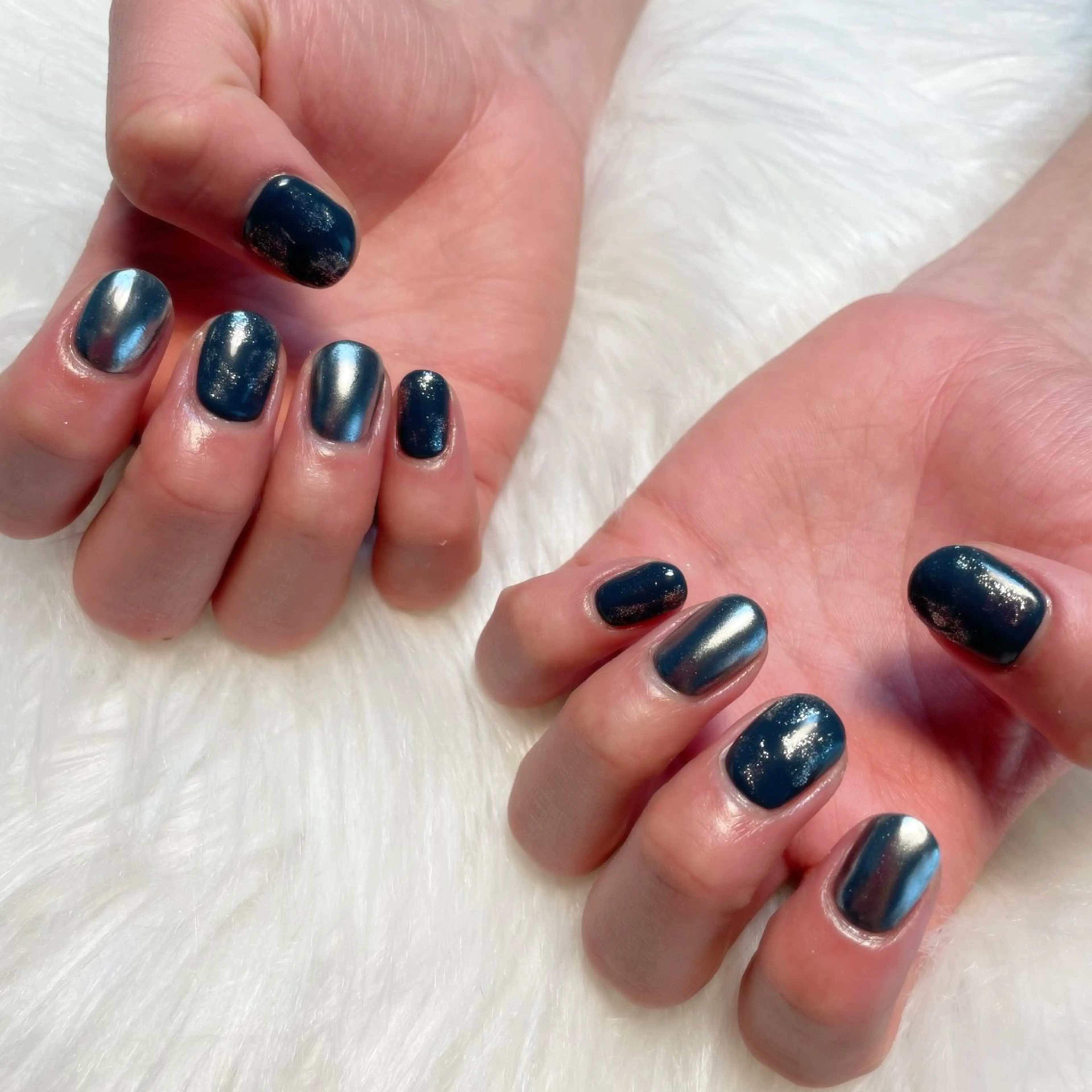 ネイル ハンドネイル ゴテゴテ💙ワンホン リオナのネイルデザイン