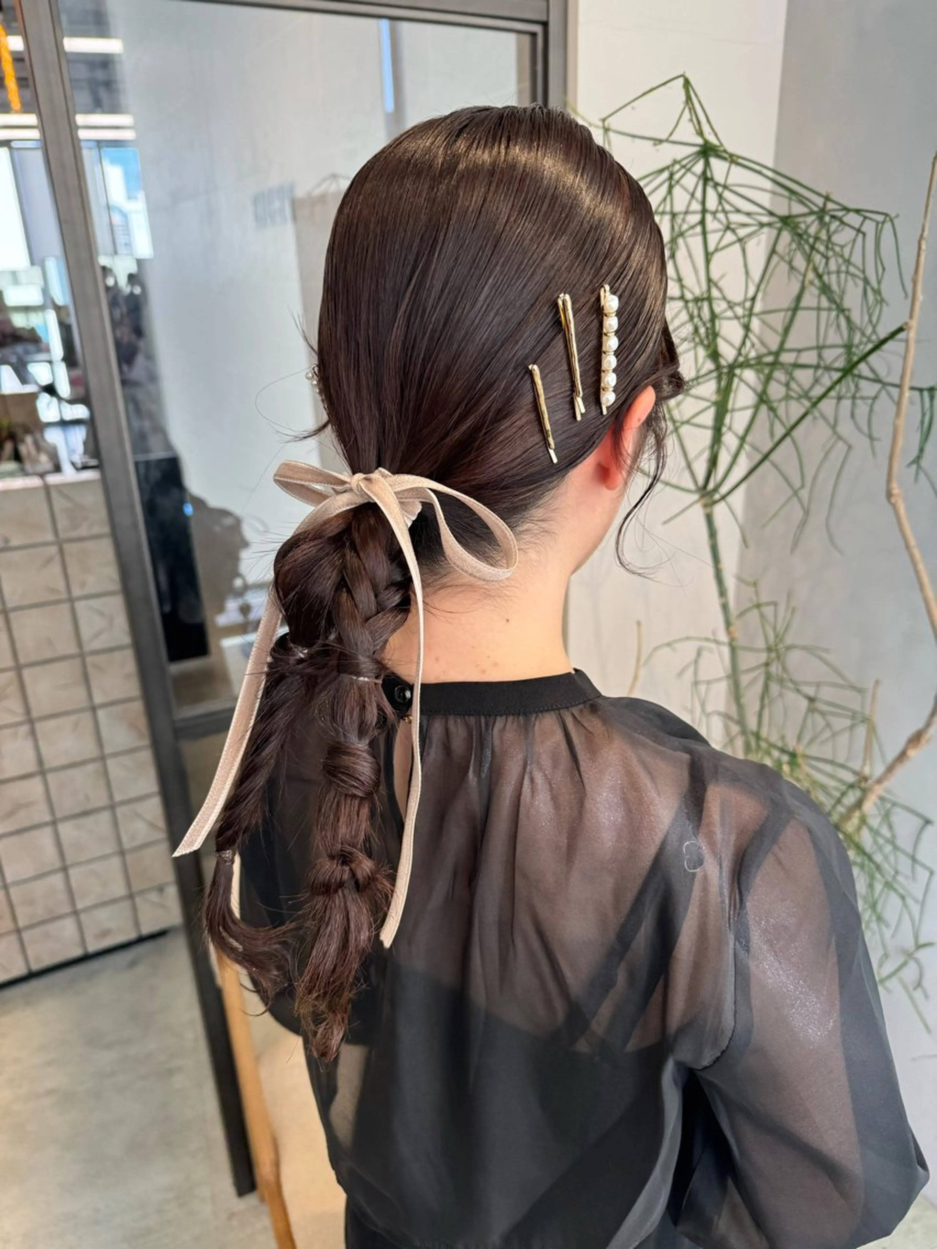 ロング ヘアアレンジ 透明感カラー✨艶髪 制作🌱山根あゆみのヘアスタイル