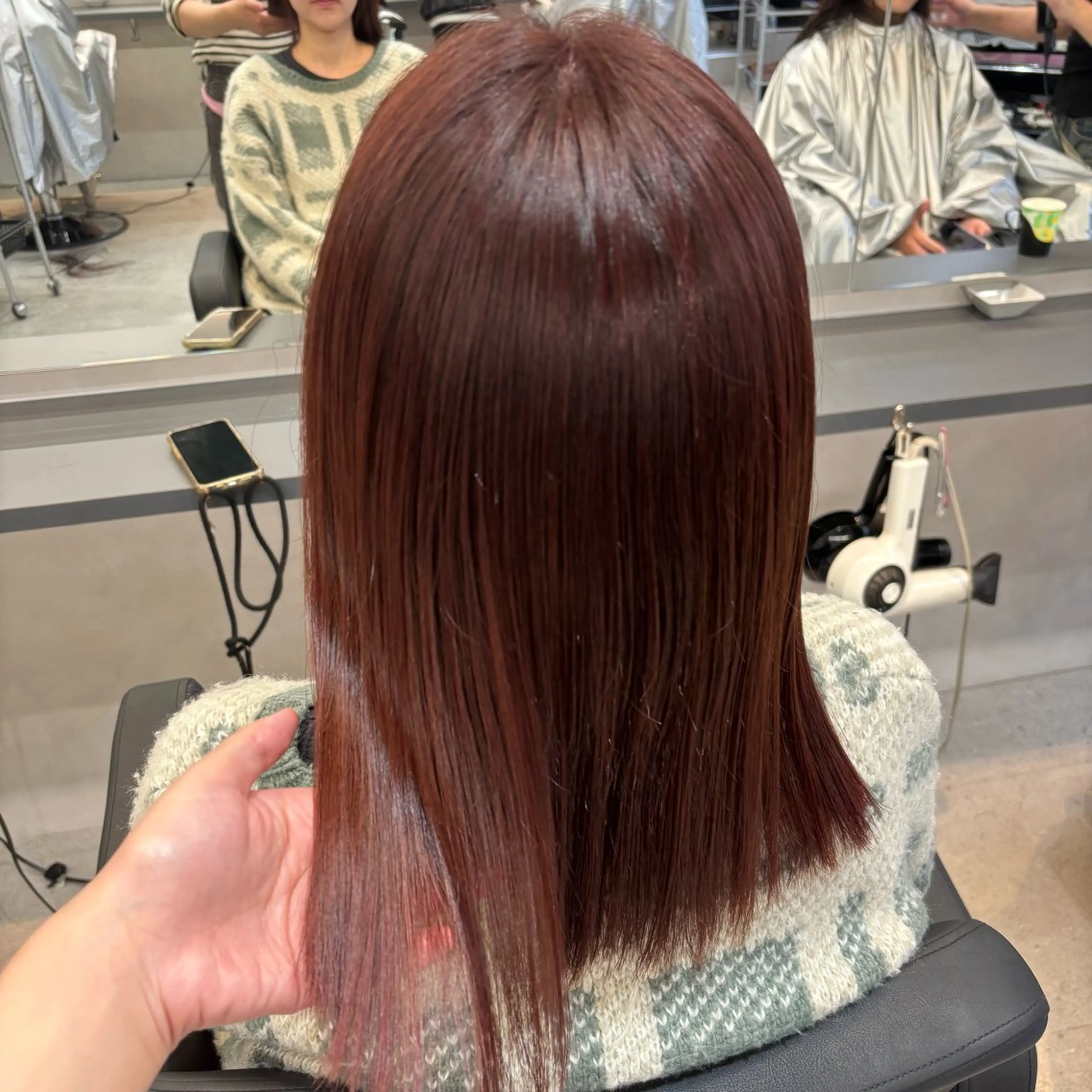【ロング&ミディアム&ボブの方限定👸🏻💚】ワンカラー+カット+4STEPトリートメント✂️の写真