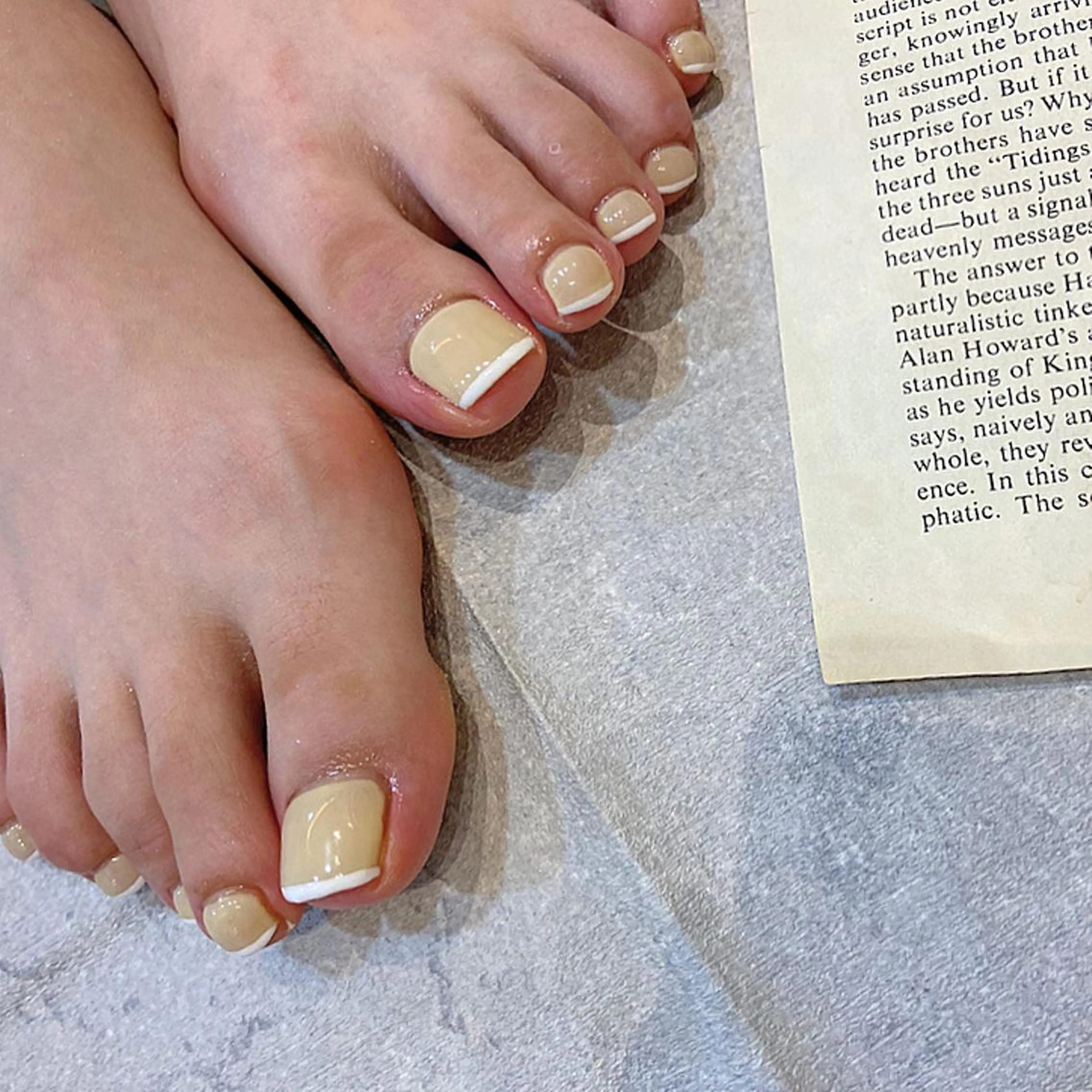 ネイル フレンチネイル . .のネイルデザイン