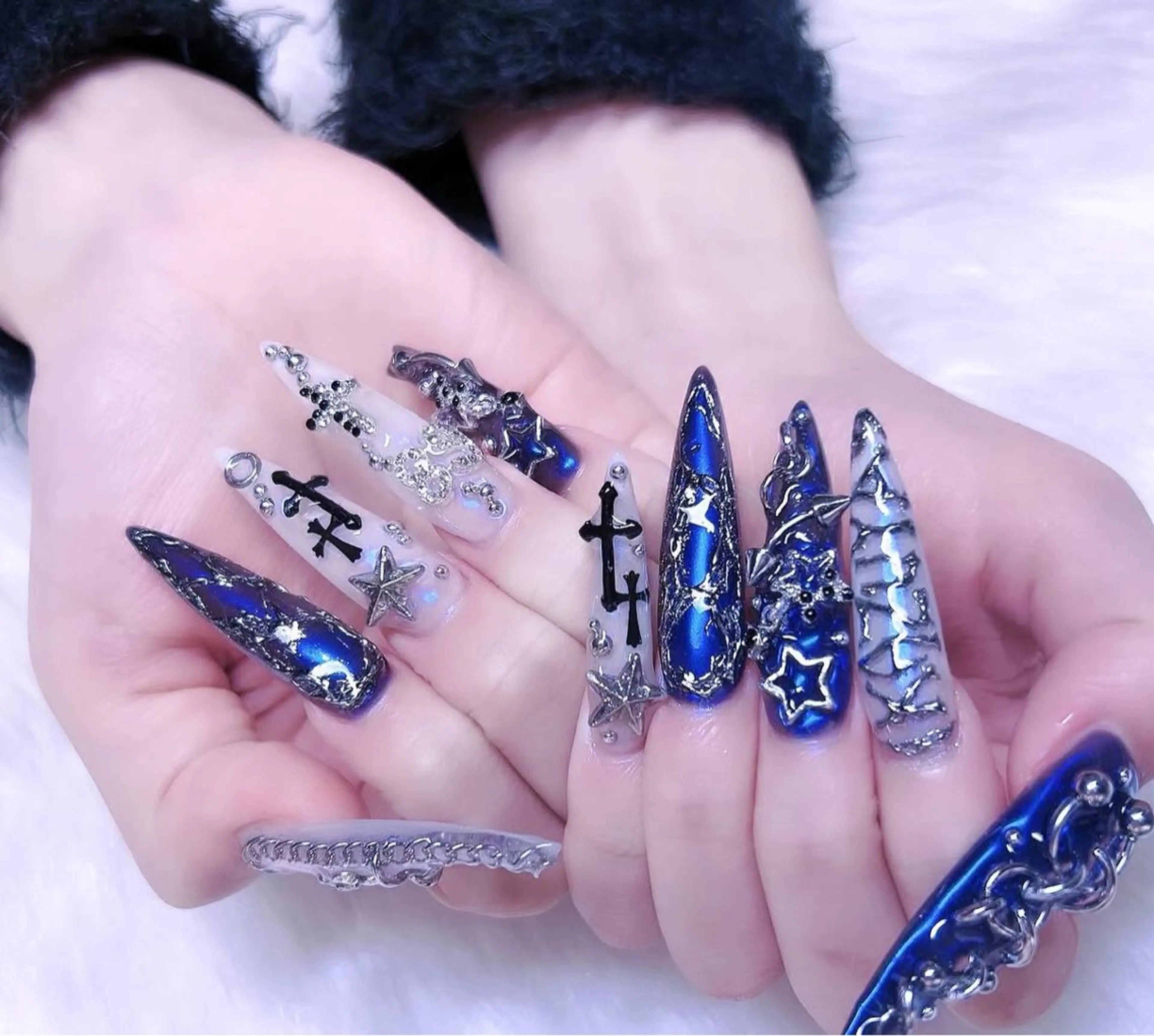 ネイル フレンチネイル ジェルネイル ハロウィン キラキラネイル 韓国ネイル H.baby Nail Salonのネイルデザイン