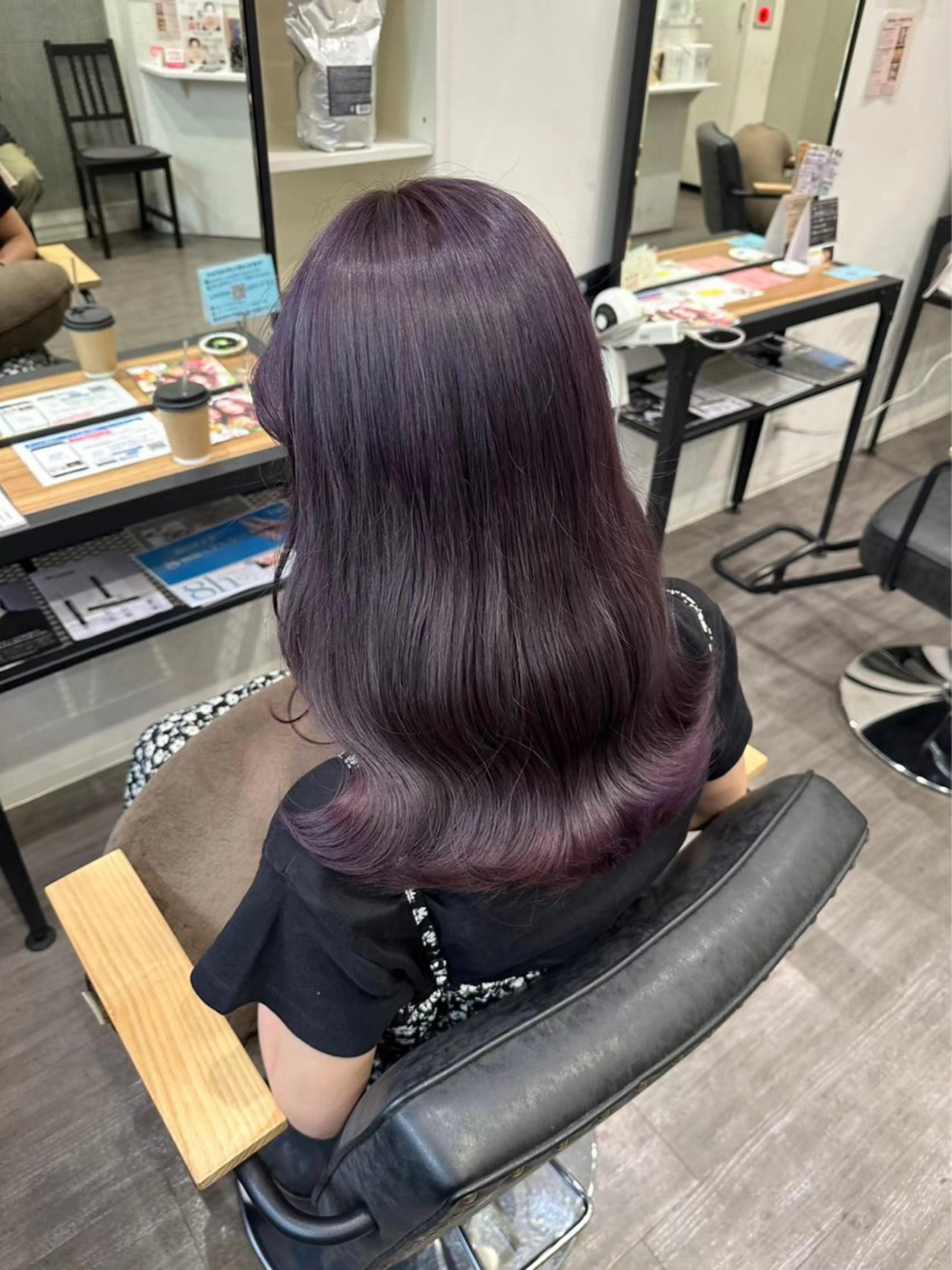 ミディアム パープルカラー cocotte🦋 miyuのヘアスタイル