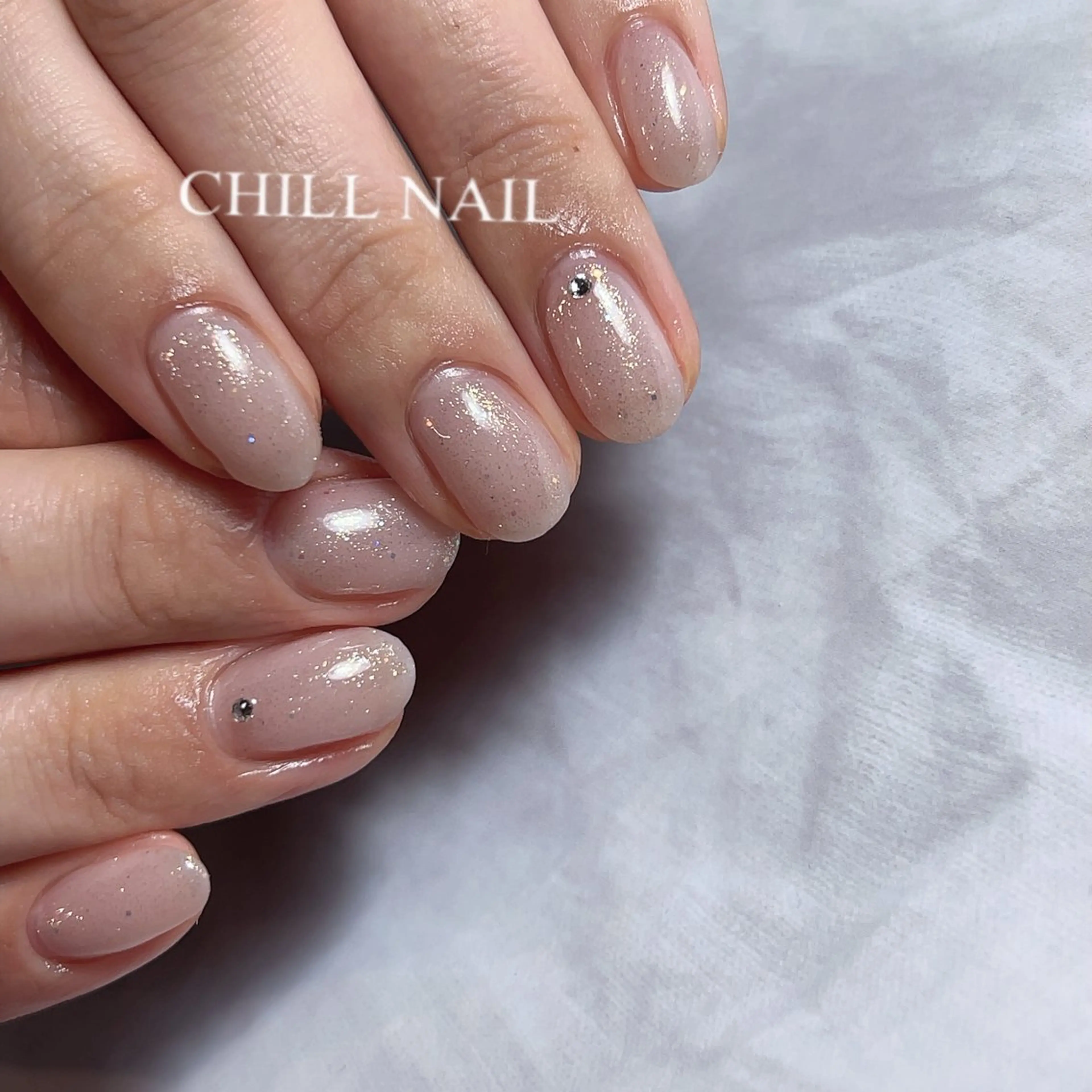 ネイル ゴールド ラメ(グリッター) CHILL NAILのネイルデザイン