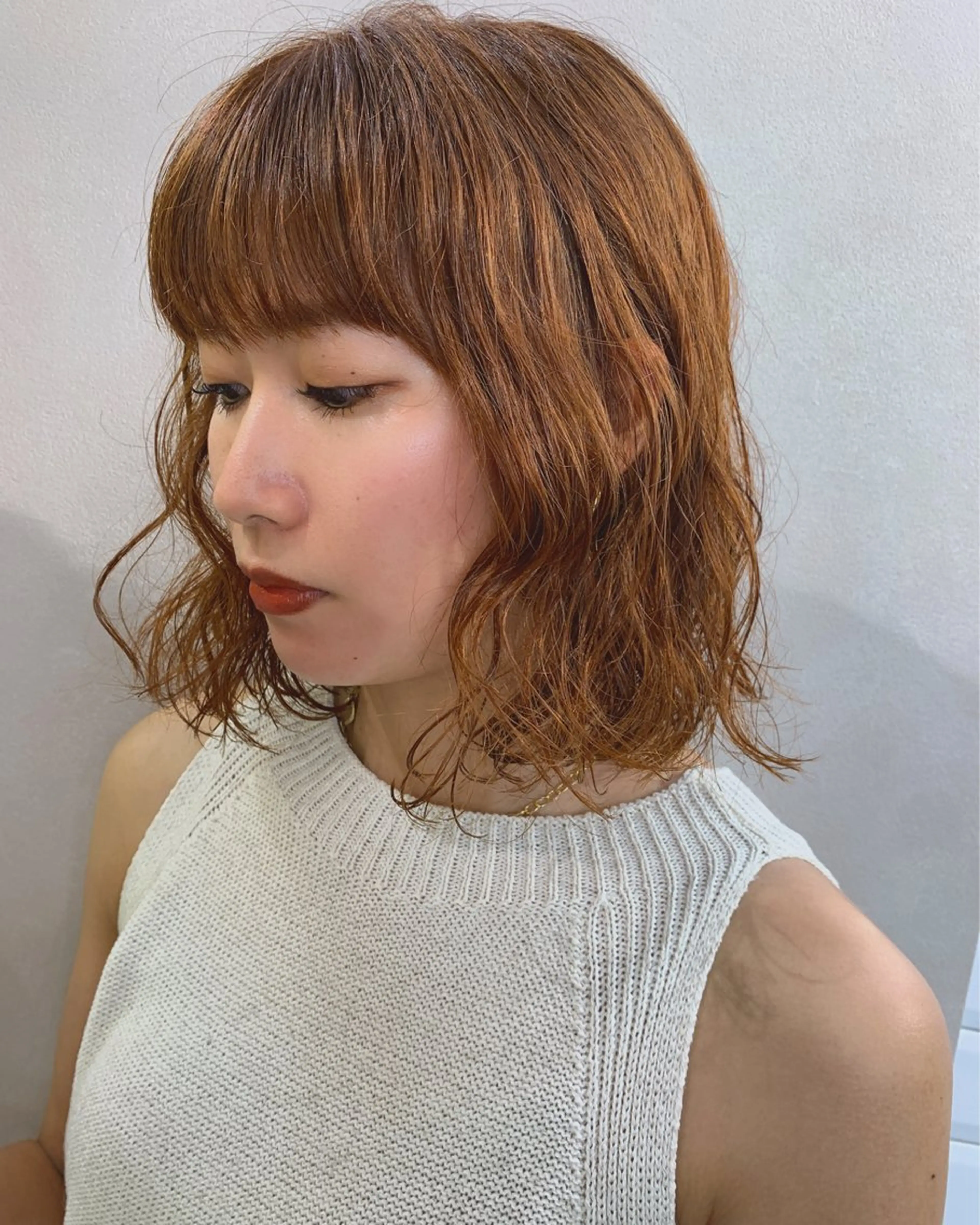 ショート カラー ベージュカラー ブリーチ ブリーチなしカラー オレンジ オレンジベージュ カット ヘアカラー トリートメント hub hair レイヤー/透明感のヘアスタイル