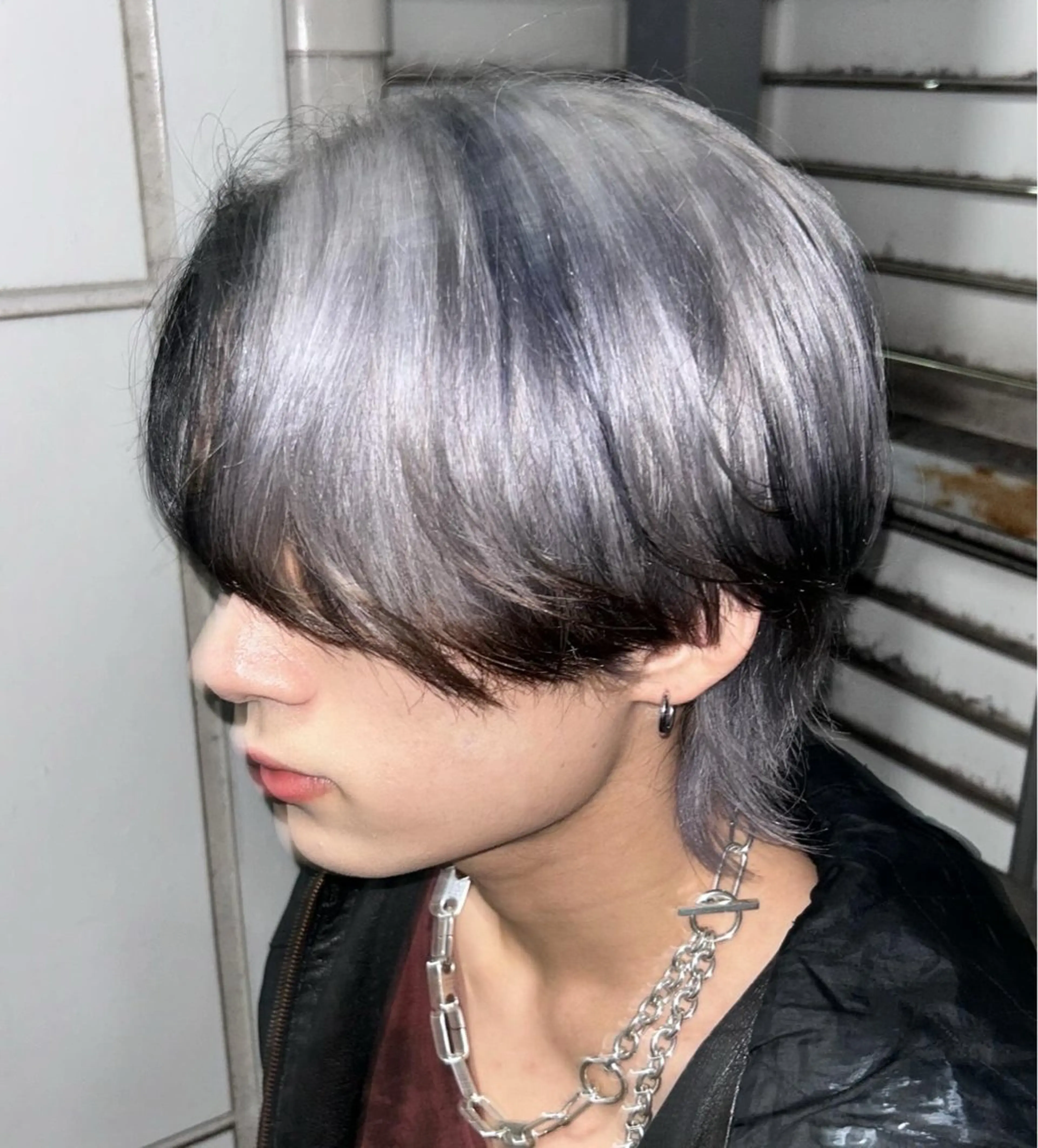 セミロング カラー メンズ ヘアカラー ホワイトカラー/梅田 デザインカラー/しんのヘアスタイル