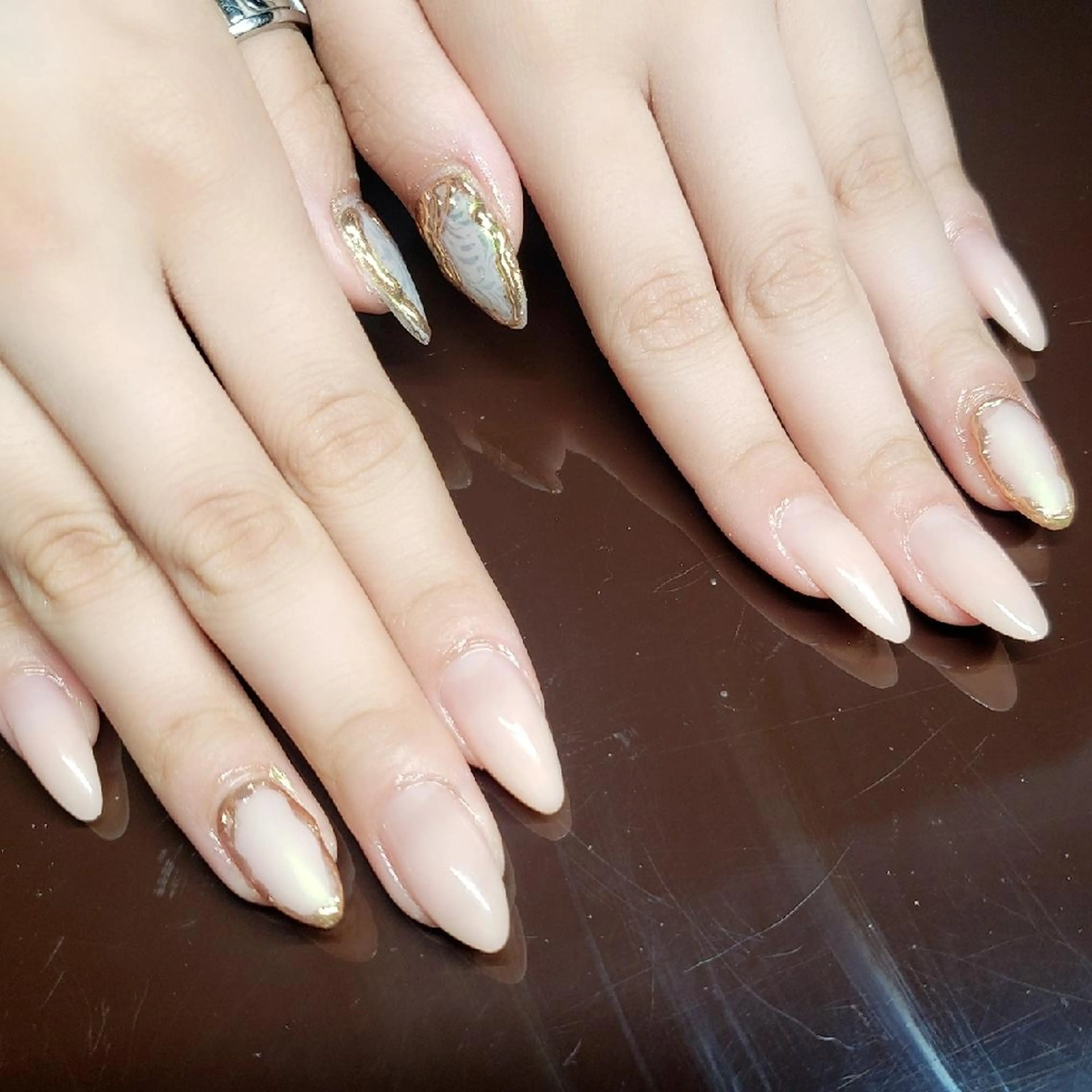 ネイル ハンドネイル クロキ 。のネイルデザイン