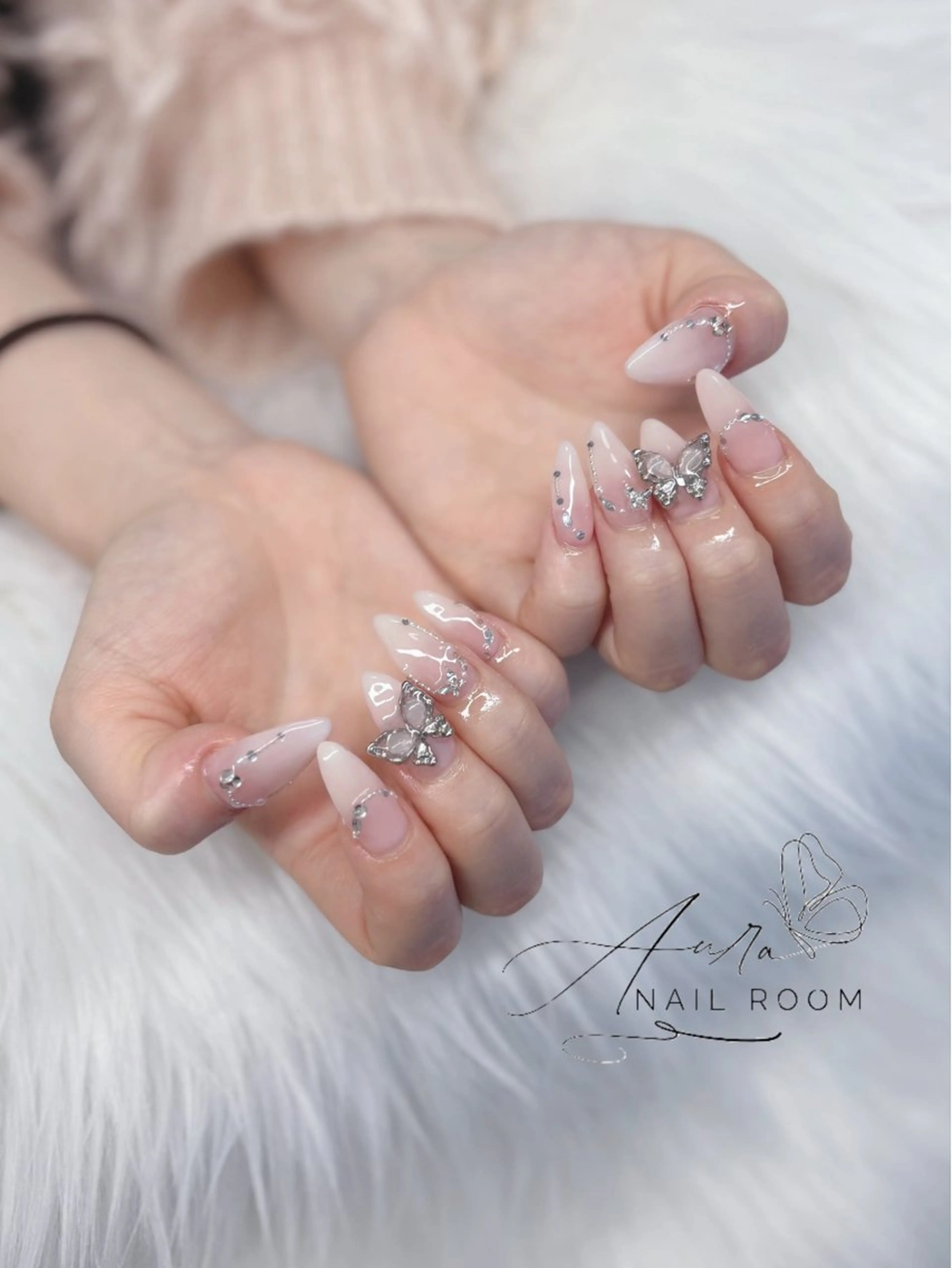 ネイル 持ち込み Aura Nail Roomのネイルデザイン