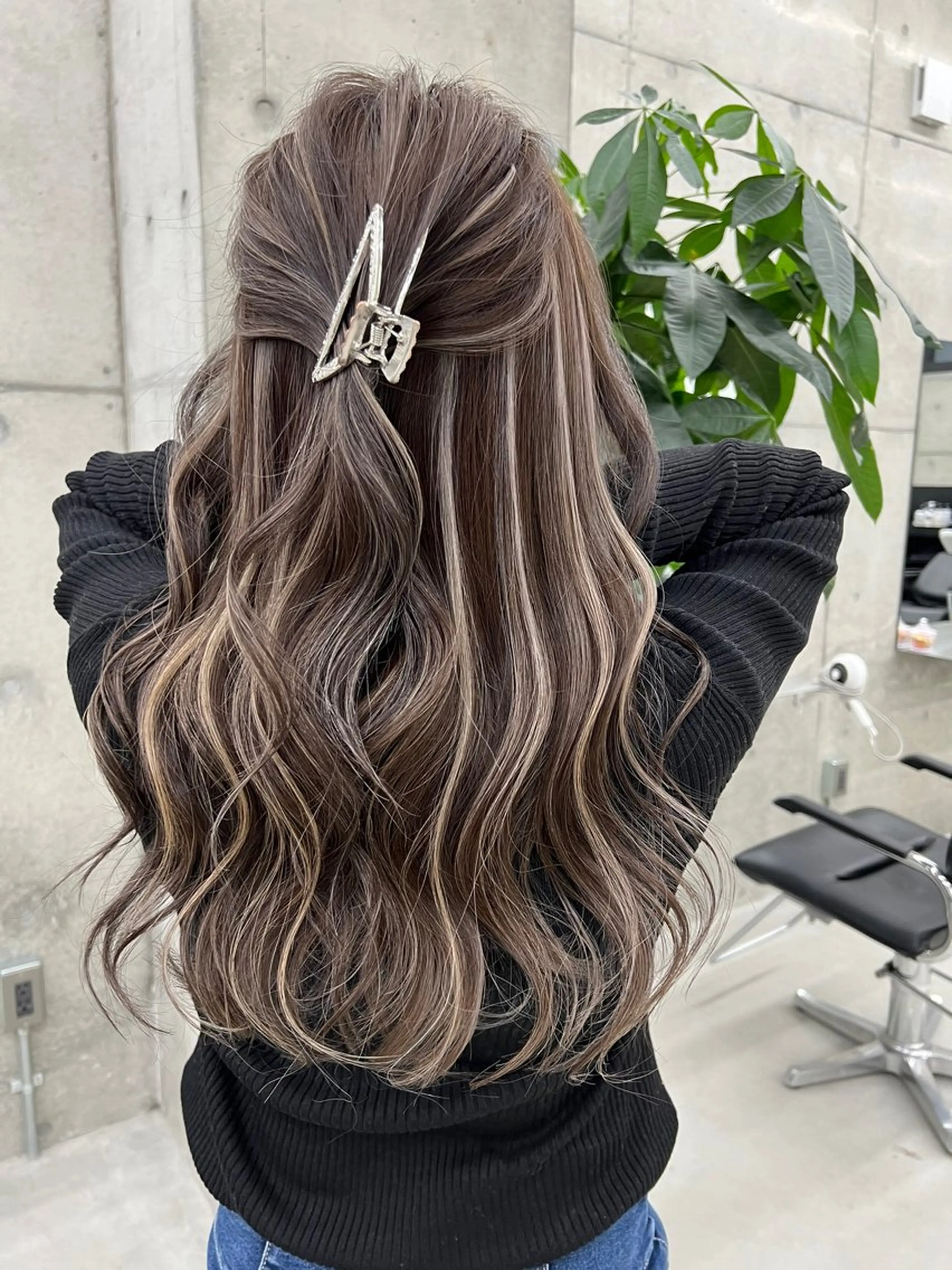 カラー ENGOL 名古屋栄所属・萩野下 かきのヘアスタイル