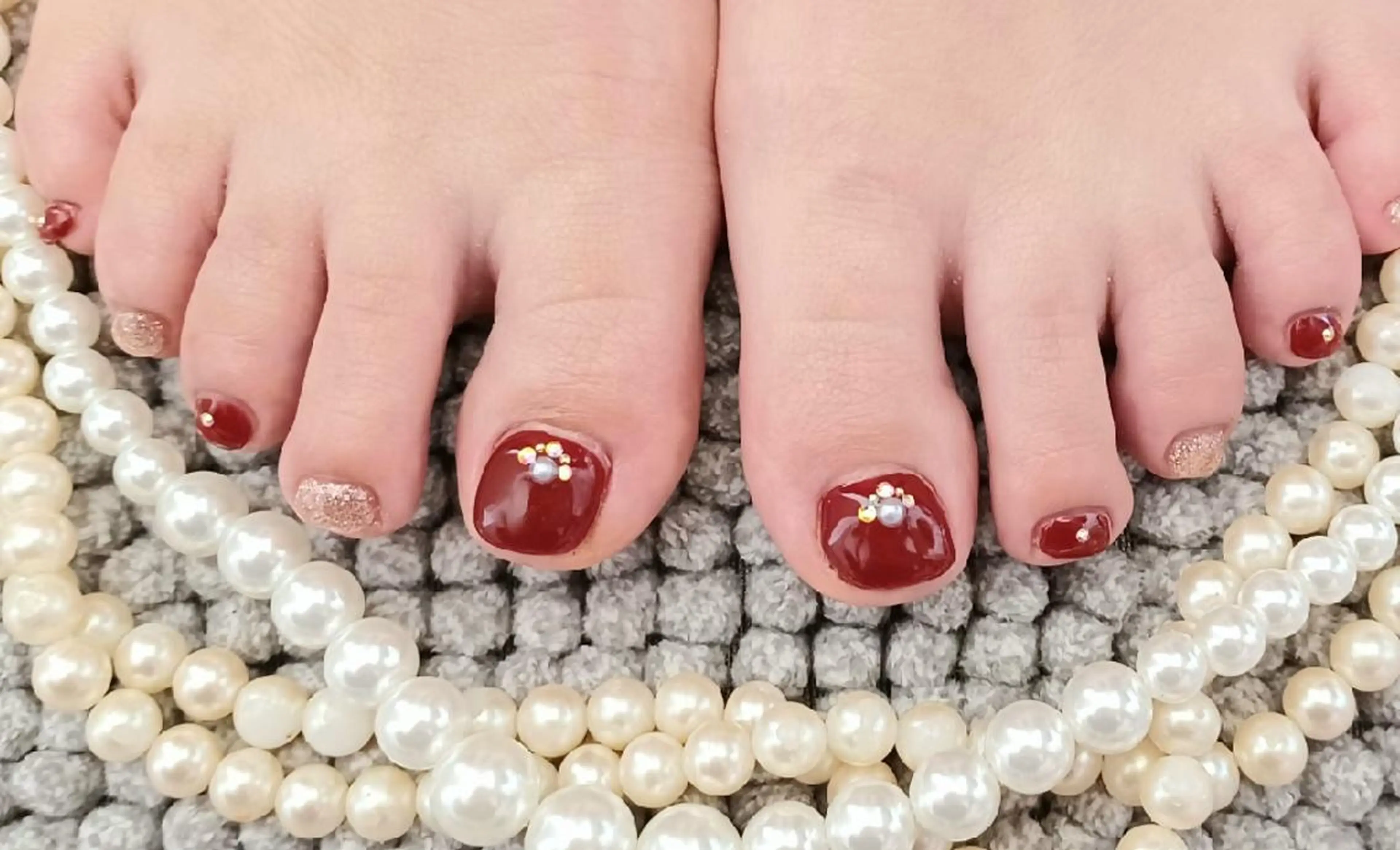 ネイル ゴールド 赤色 Micky nail chikushinoのその他イメージ