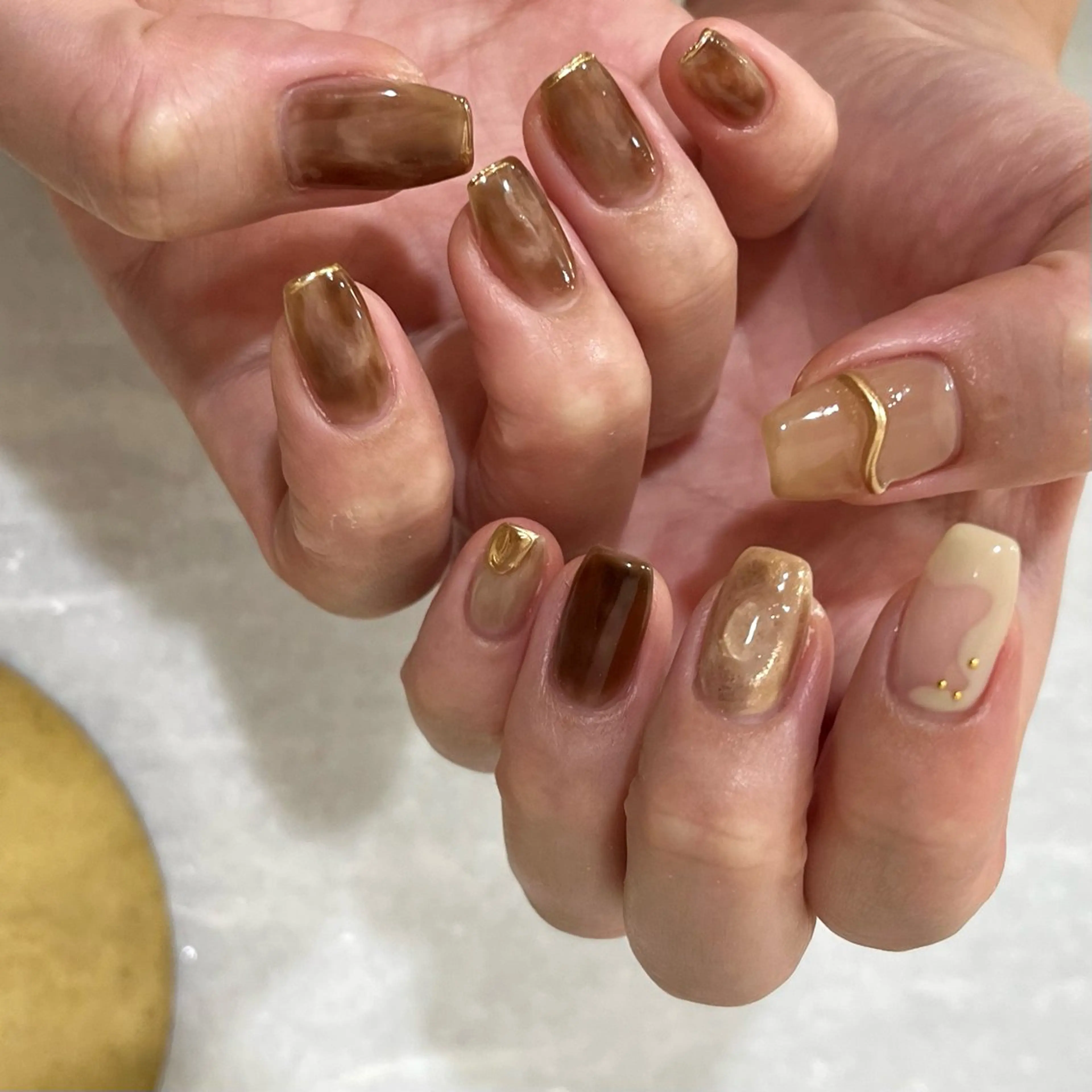 ネイル ハンドネイル 新宿ニュアンスネイル makotoのネイルデザイン