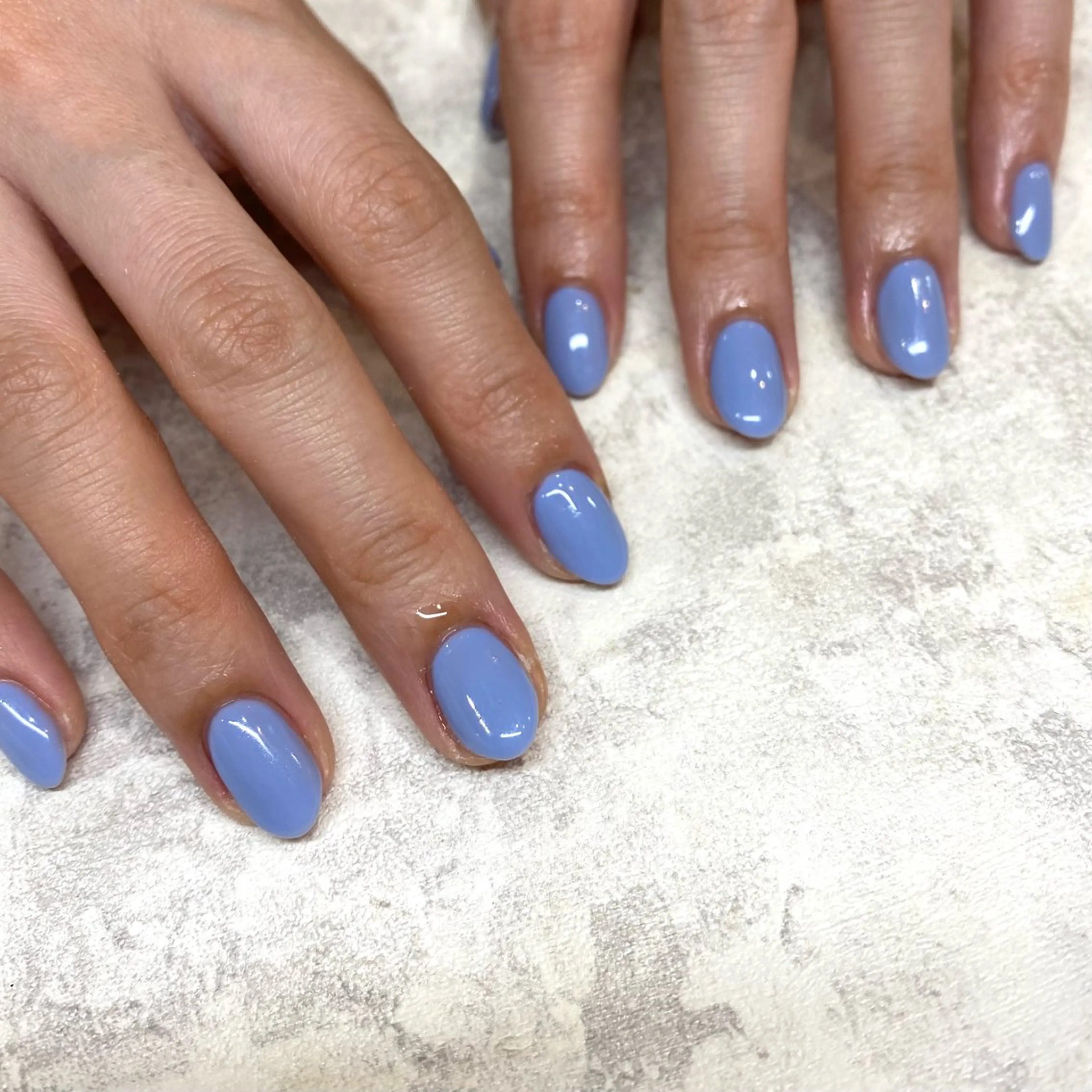 ネイル ブルー ワンカラーネイル ハンドネイル nailst 高橋のネイルデザイン