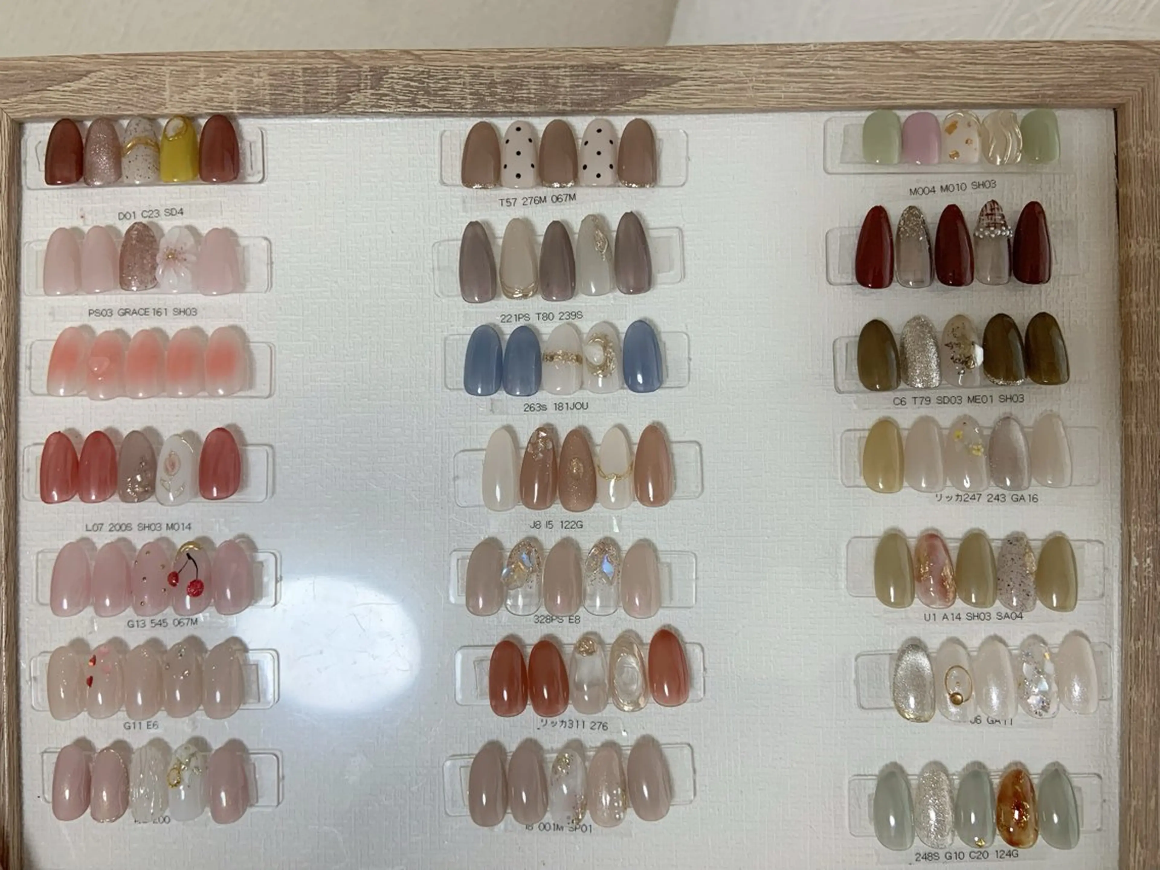 ネイル ハンドネイル ハンドケア Nail Jolie所属・Nail Jolieのネイルデザイン