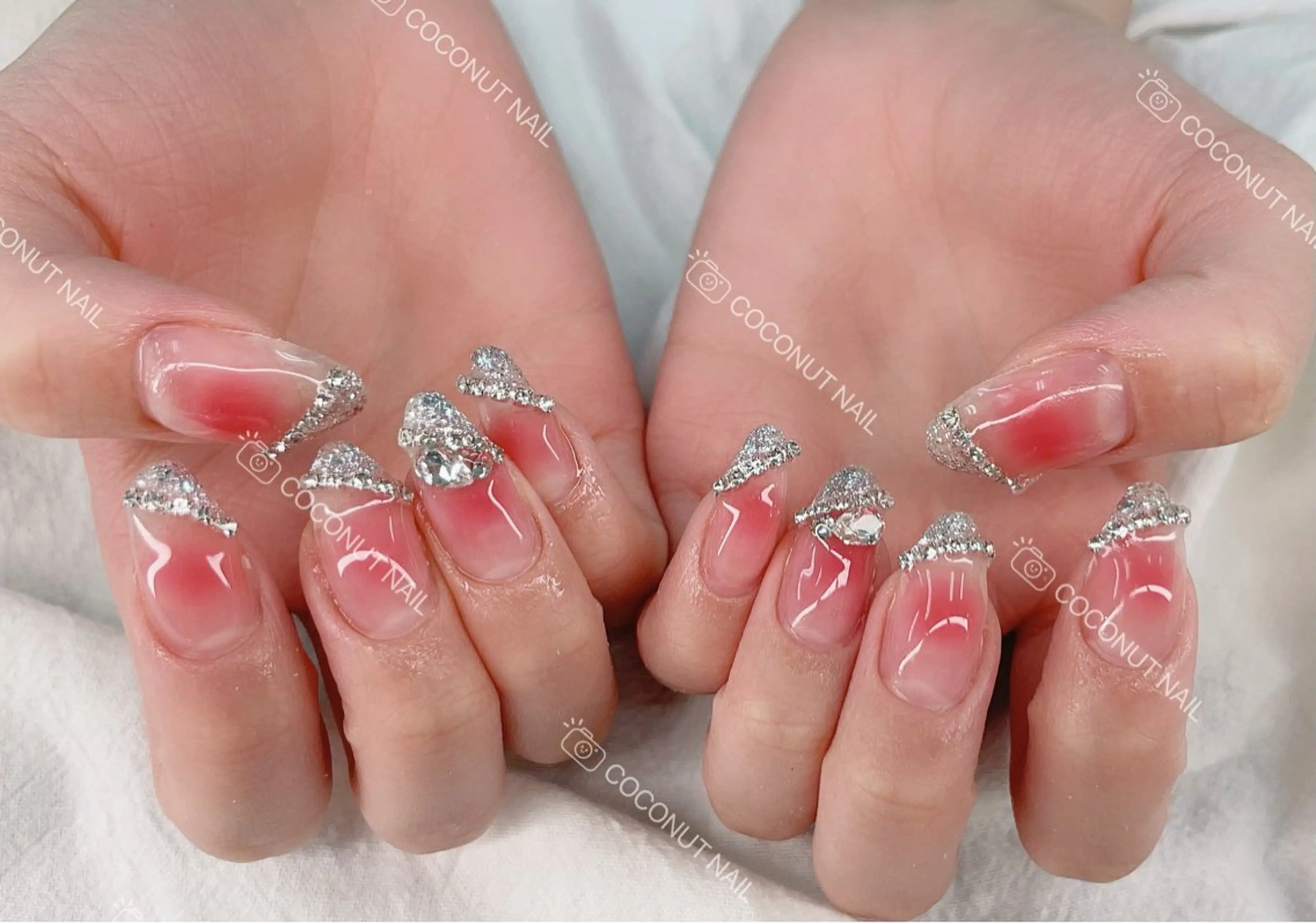 ネイル ハンドネイル 神田 ココナッツのネイルデザイン