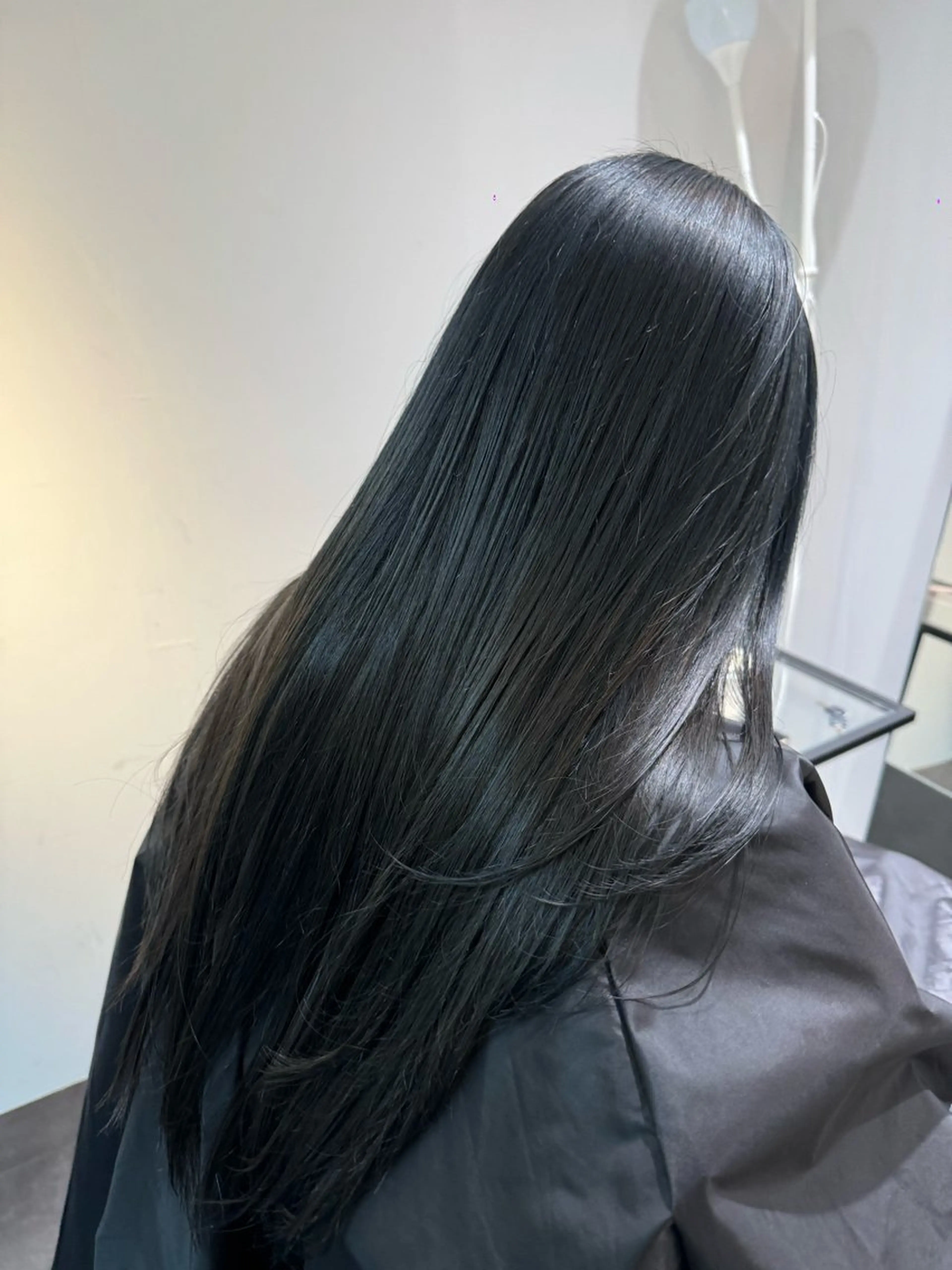 ロング ヘアカラー トリートメント chill_ KAZUKIのヘアスタイル