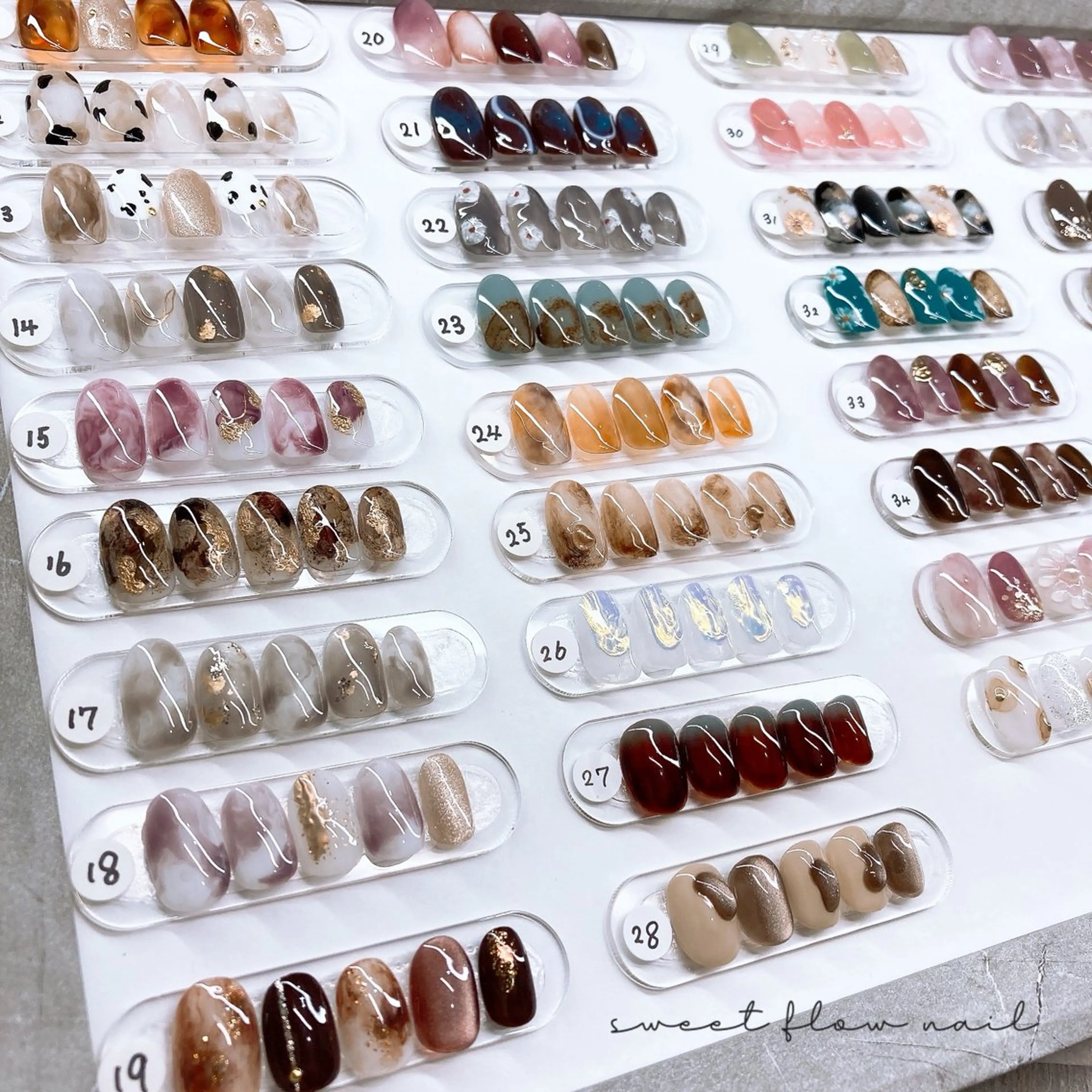 ネイル sweet flow nailのネイルデザイン