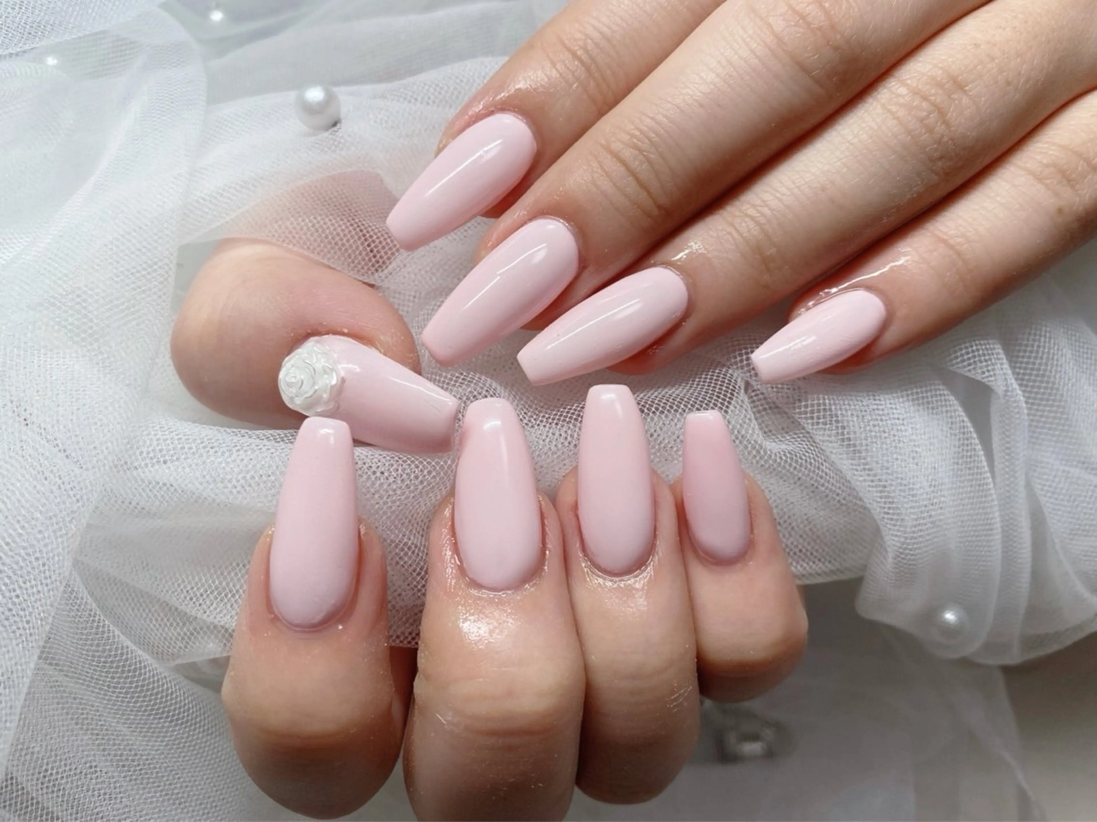 【ハンド】オフ無しチップ長さだしワンカラー💅の写真