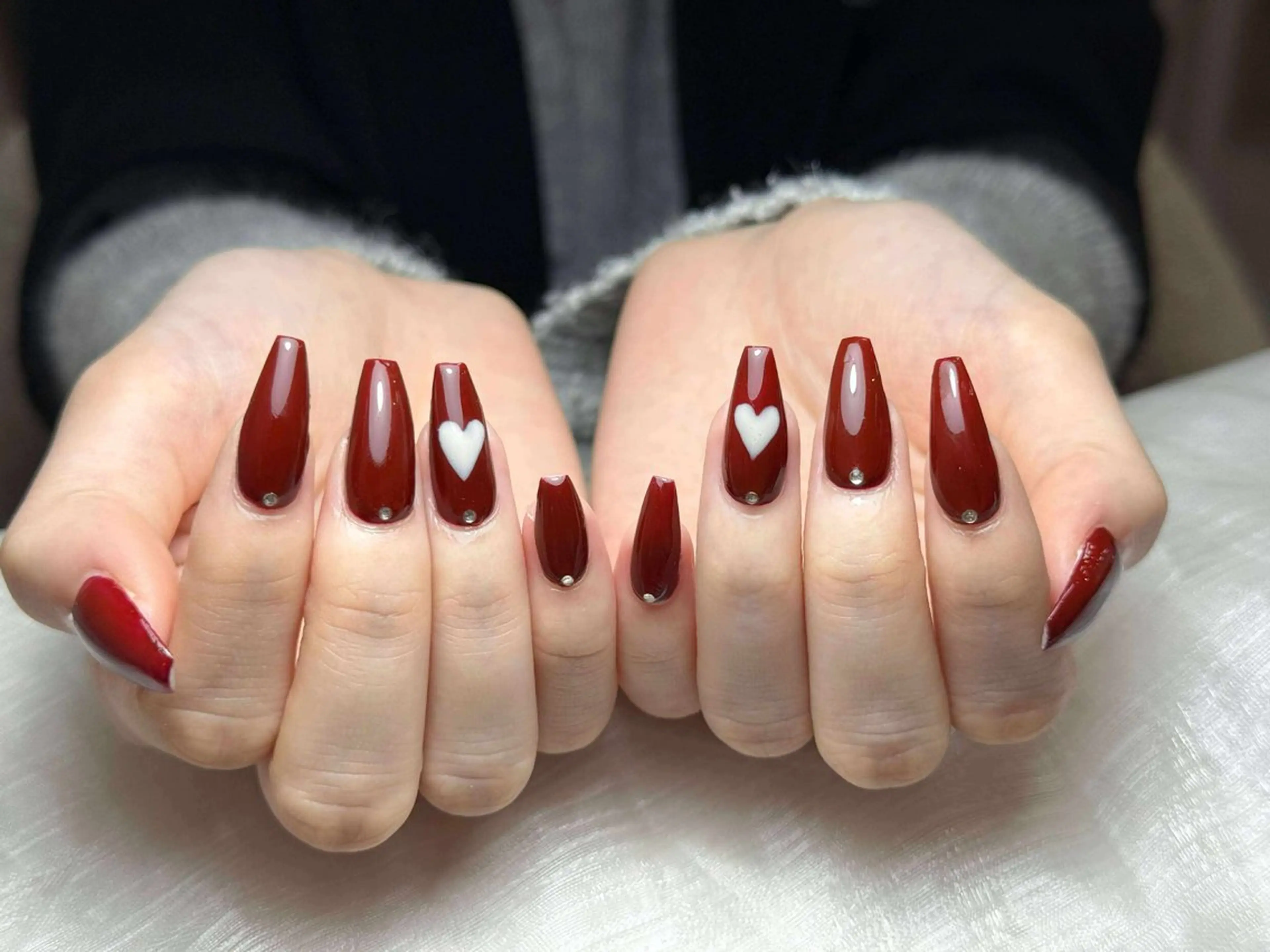 ネイル アートネイル 成人式 ジェルネイル ニュアンスネイル 夏ネイル ハンドネイル Jenn Nail Salonのネイルデザイン