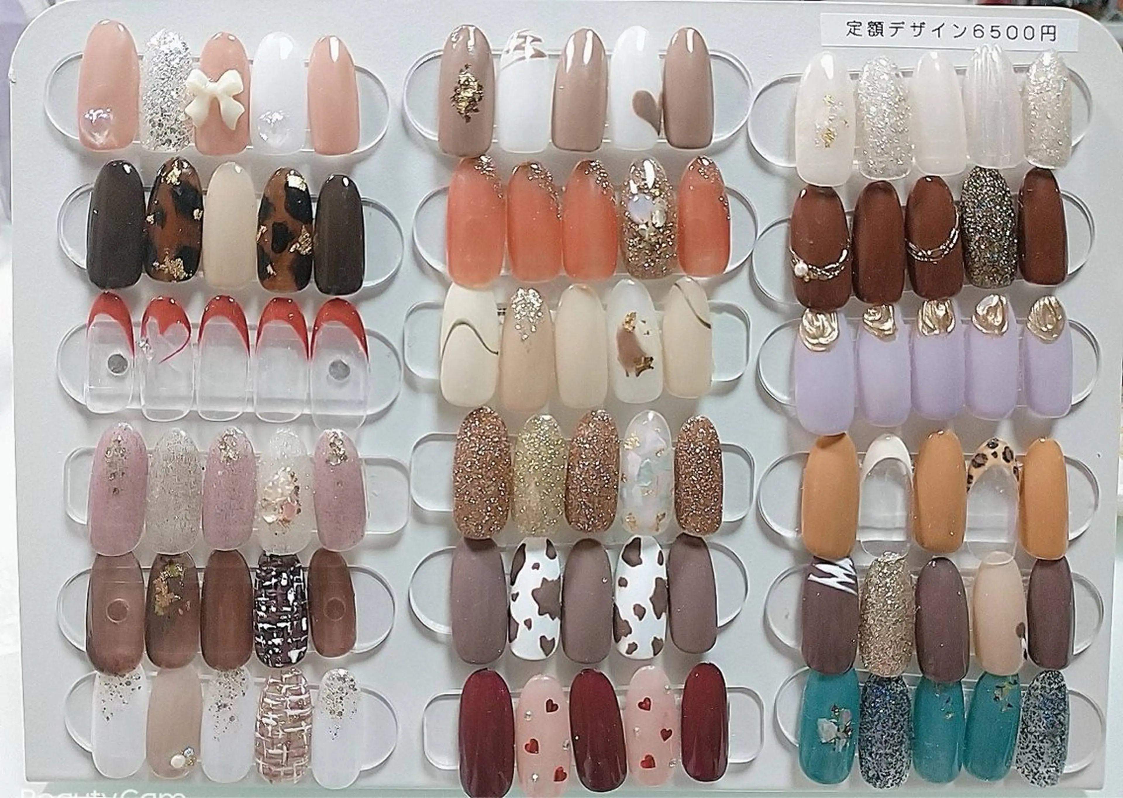 ネイル SYR nail salonのネイルデザイン