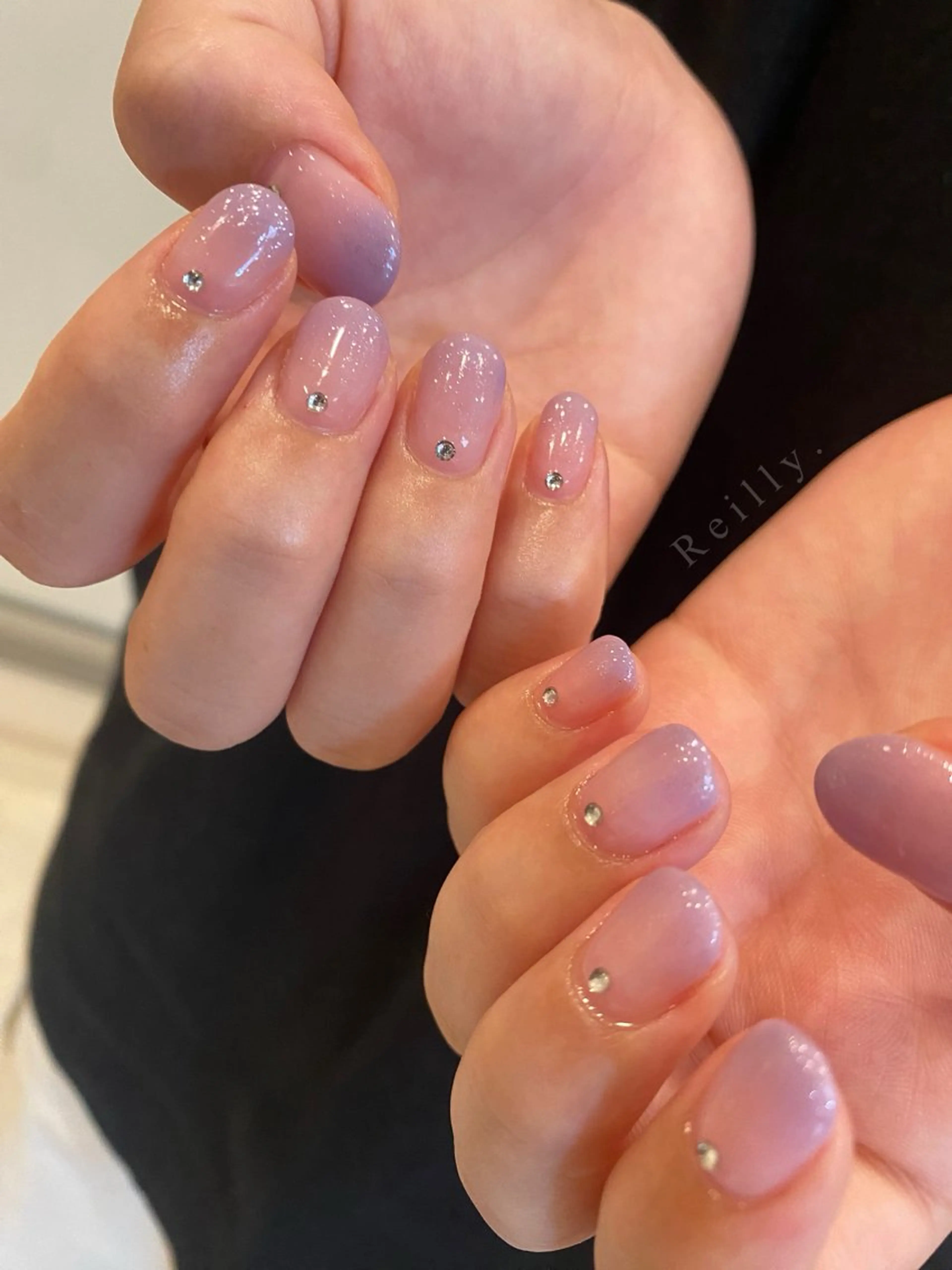 ネイル フラッシュネイル フレンチネイル ジェルネイル グラデーション ラメ(グリッター) REILLY.　private nail salon所属・Marina 《REILLY.》のネイルデザイン