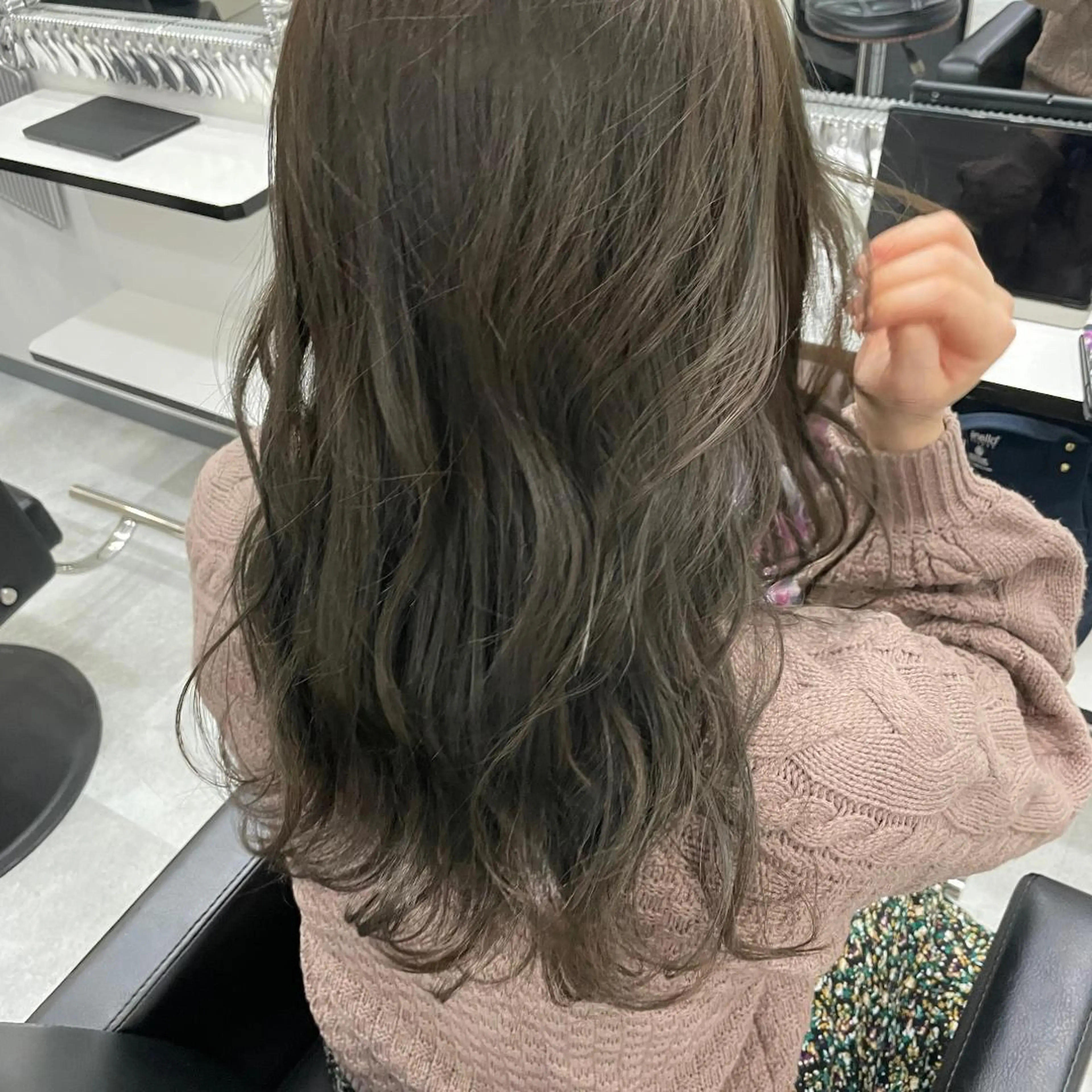 セミロング カラー ベージュカラー オリーブベージュ いなみね はるきのヘアスタイル