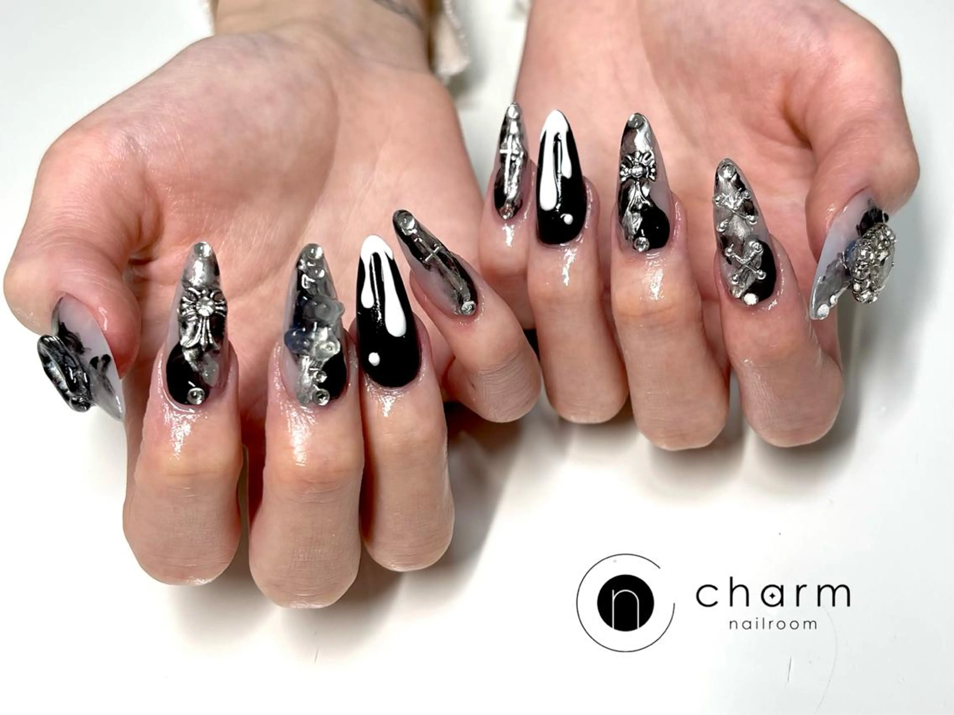 ネイル ハンドネイル nailroom  charm所属・ネイルルーム チャームのネイルデザイン