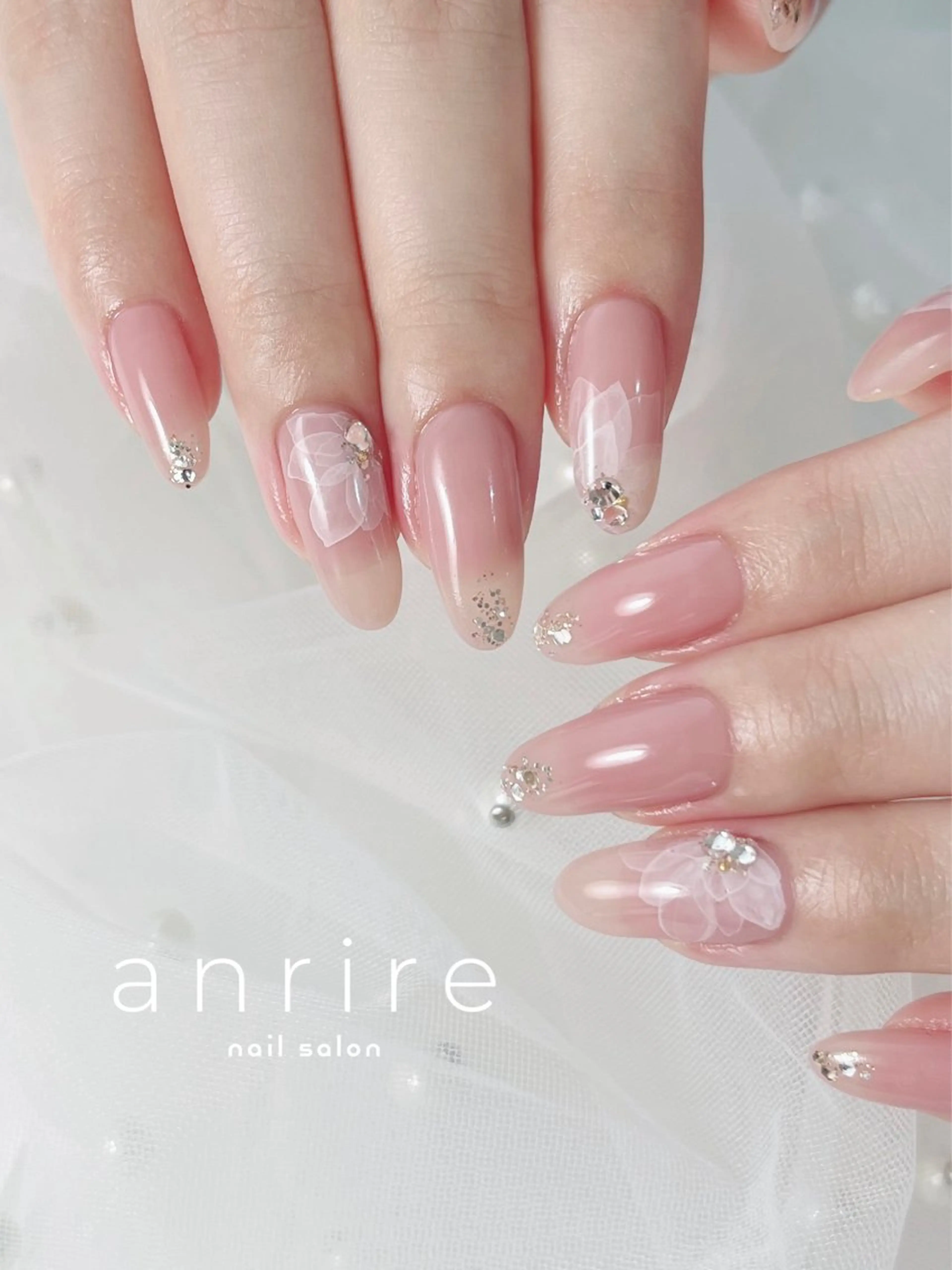 ネイル フラワーネイル ジェルネイル キラキラネイル ラメ(グリッター) パラジェル ハンドネイル nailsalon anrireのネイルデザイン
