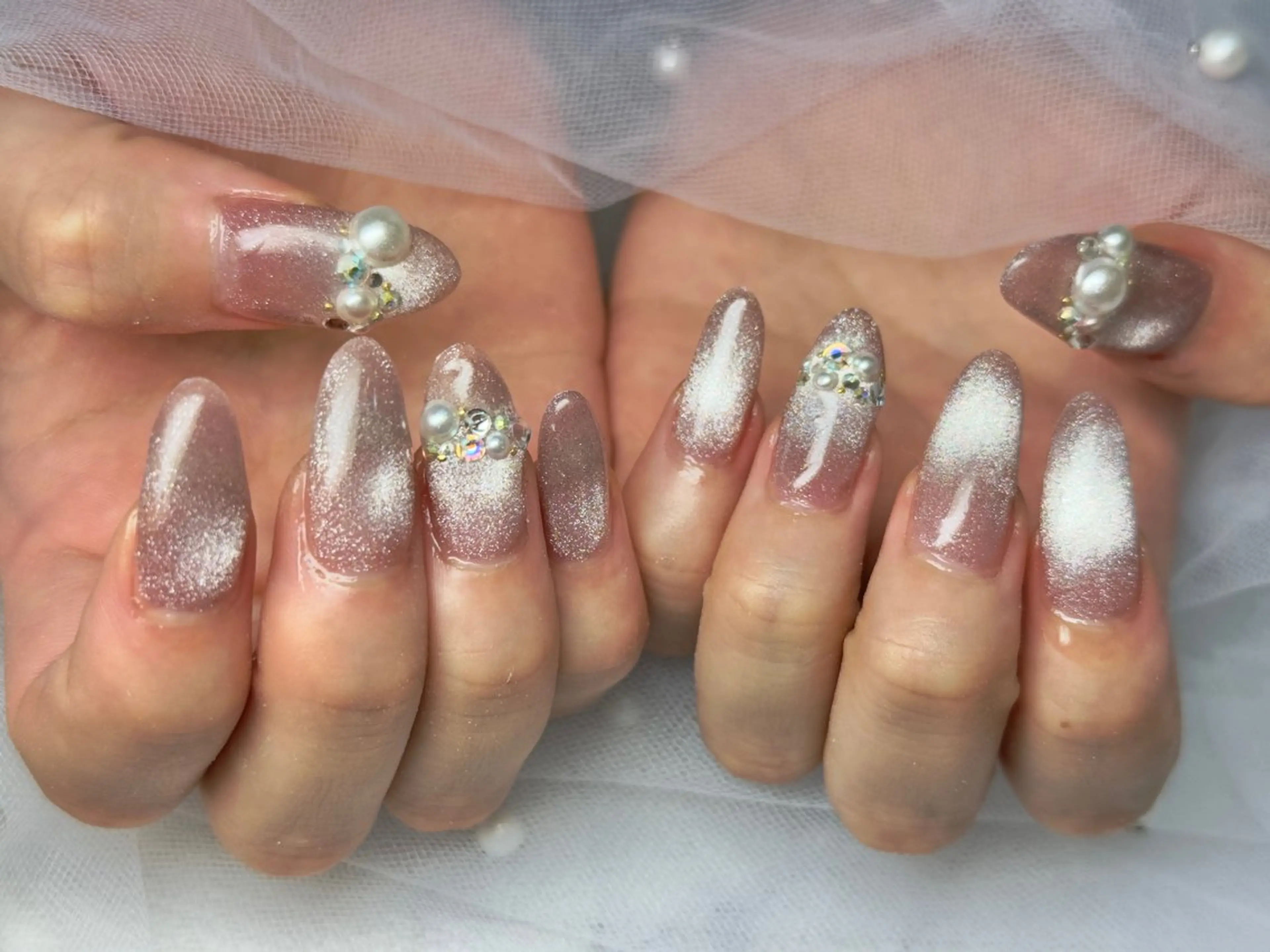 ネイル Queennail 北堀江AYAのネイルデザイン