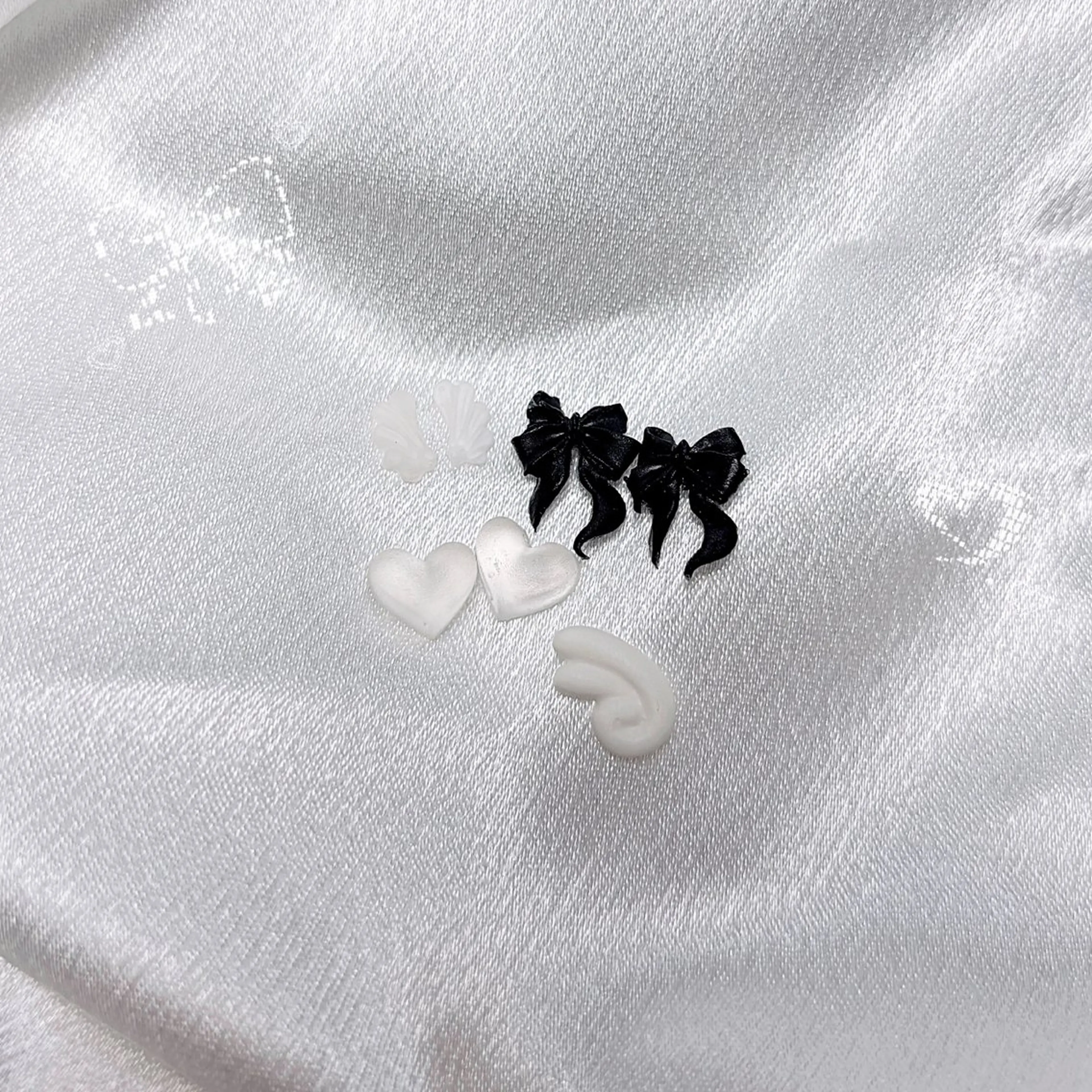 ネイル ハート 持ち込み リボン Nailsalon apricotのネイルデザイン