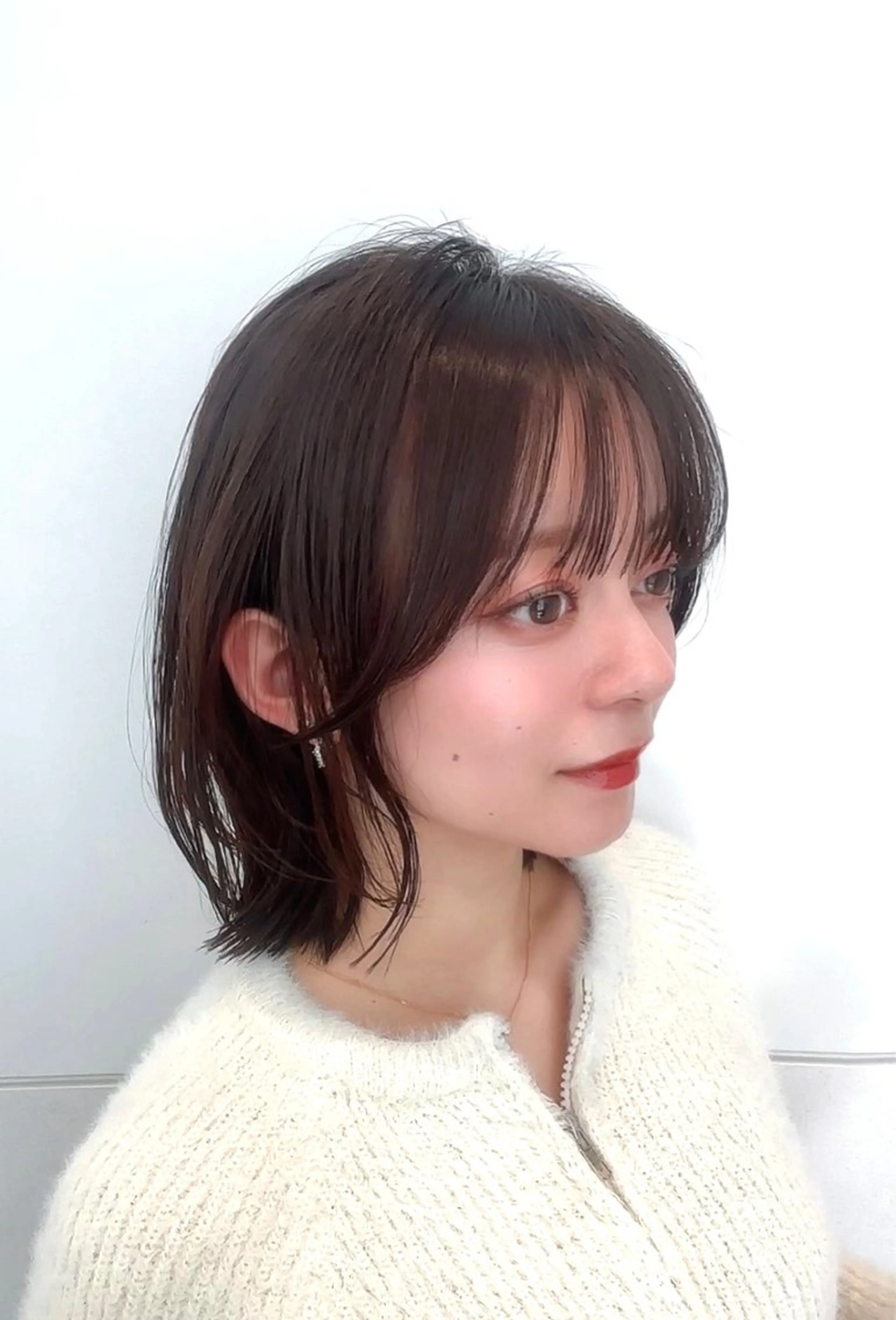 ミディアム カラー パーマ ボブレイヤー 透明感カラー グレージュ ボブ レイヤーカット カット ヘアカラー 縮毛矯正 トリートメント 🍀本格ヘッドスパ 👑髪質改善🍀英司のヘアスタイル