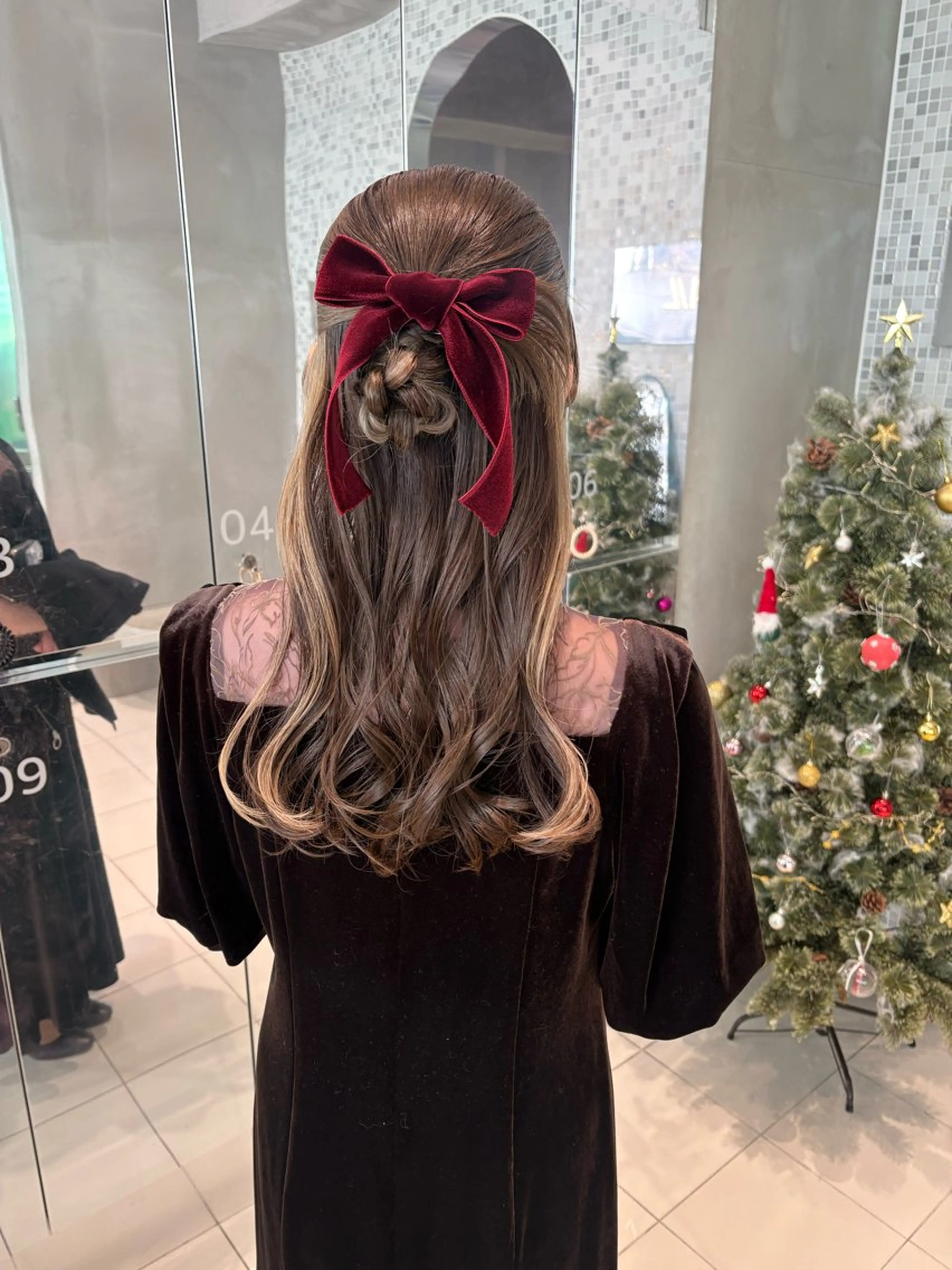 ロング カラー ヘアアレンジ ヘアセット 透明感カラー🫧 nanohaのヘアスタイル