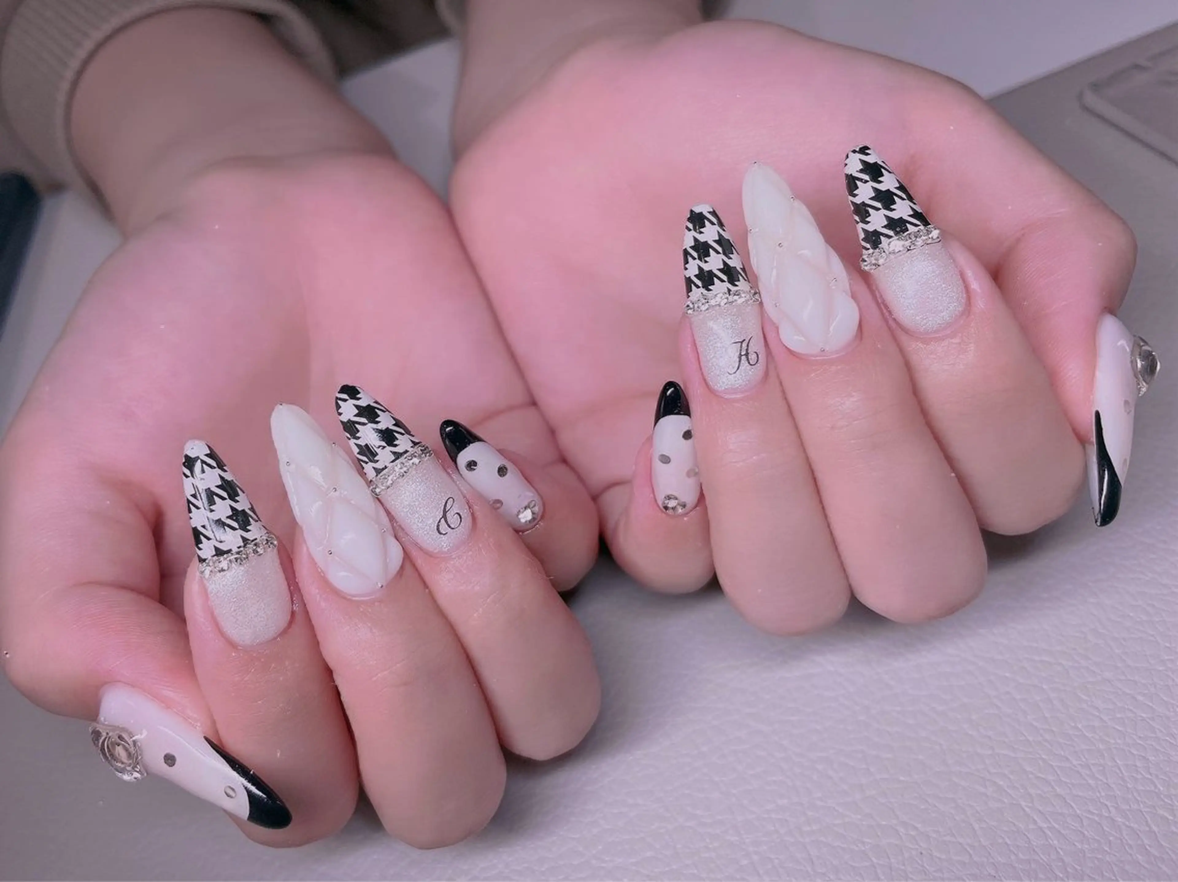 ネイル 長さだし専門店 M2　rikaのネイルデザイン