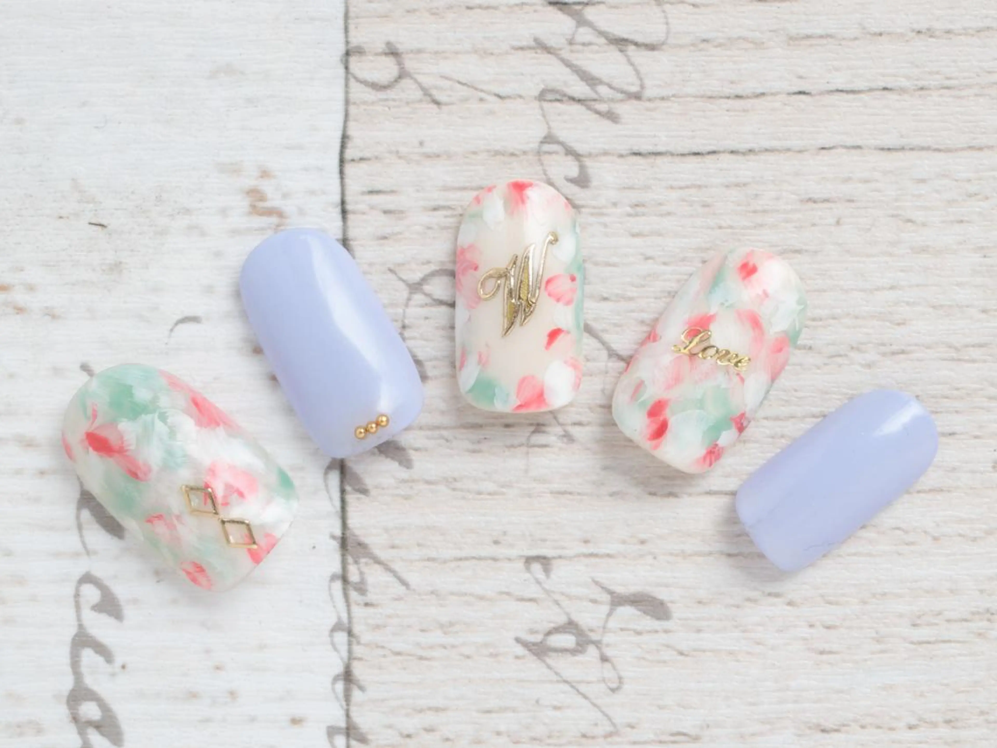 ネイル 林 志帆子【en2号店】のマツエク・マツパデザイン