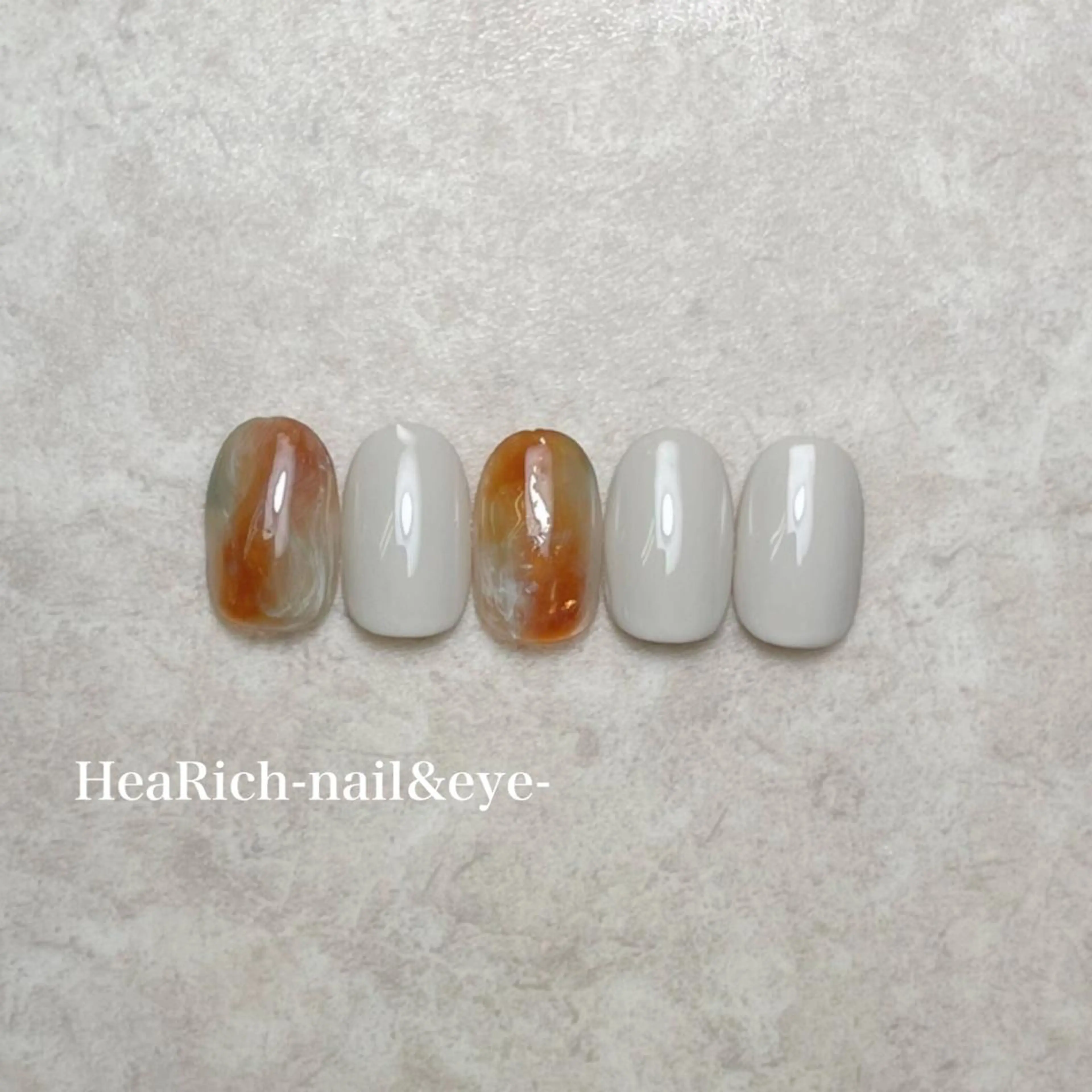 ネイル シンプルネイル ハーリッチnail HeaRichのネイルデザイン