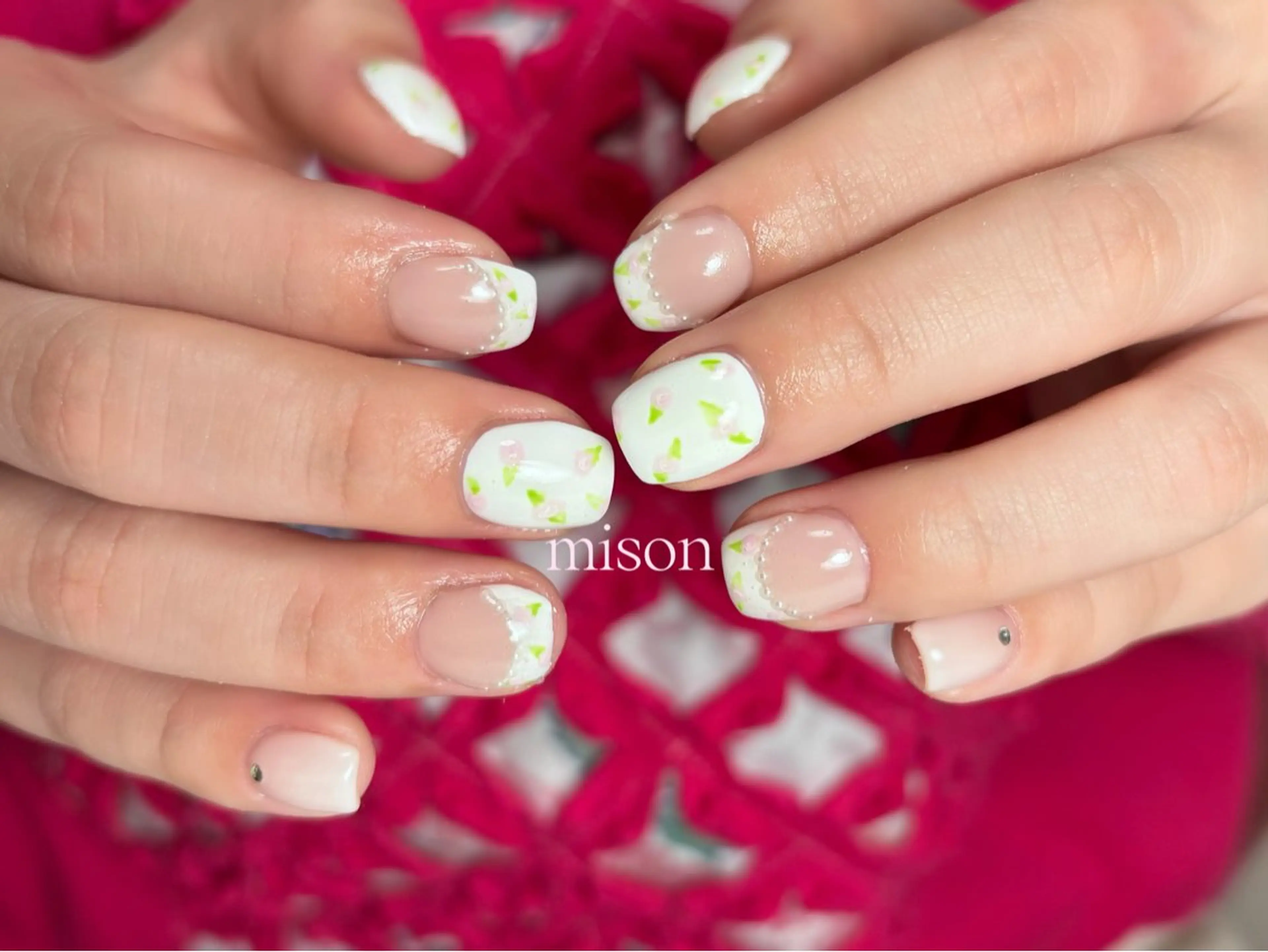 ネイル mison 安形友花のネイルデザイン