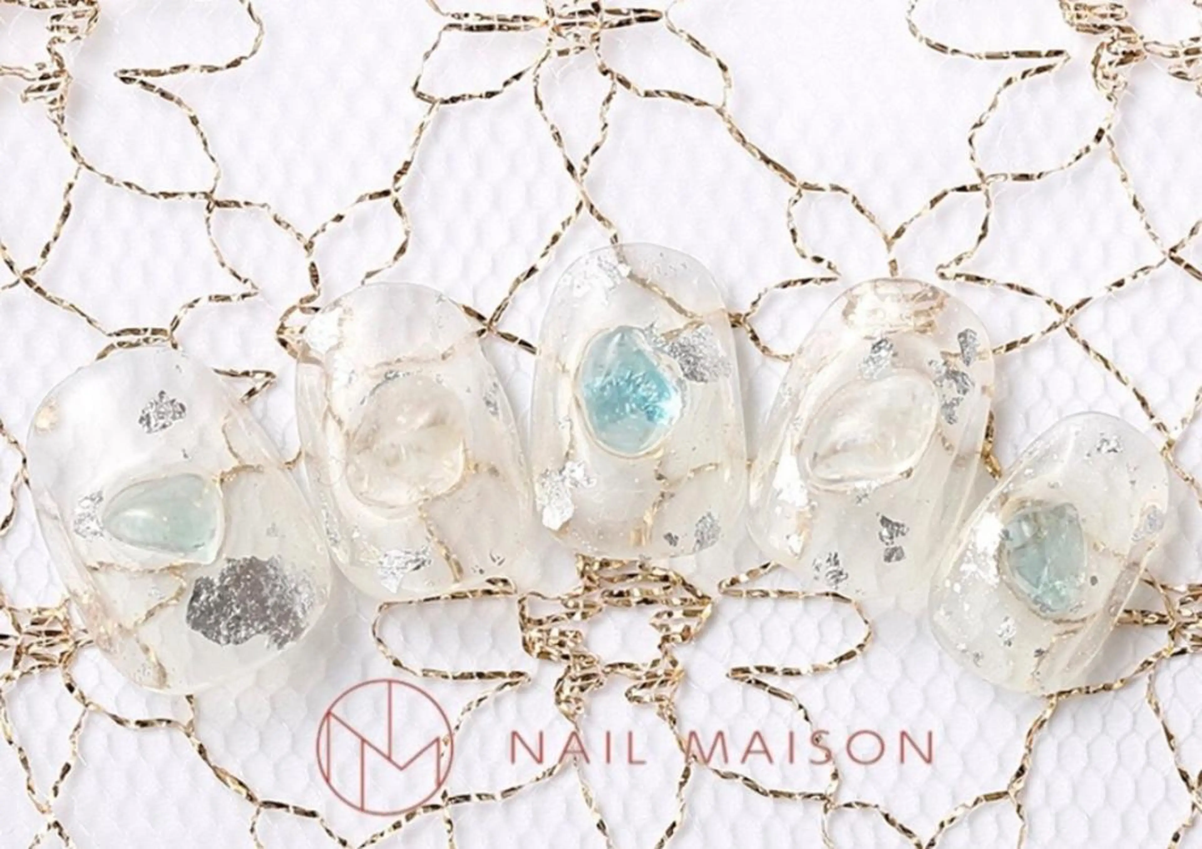 ネイル クリアネイル YOSHIOKA 有のネイルデザイン