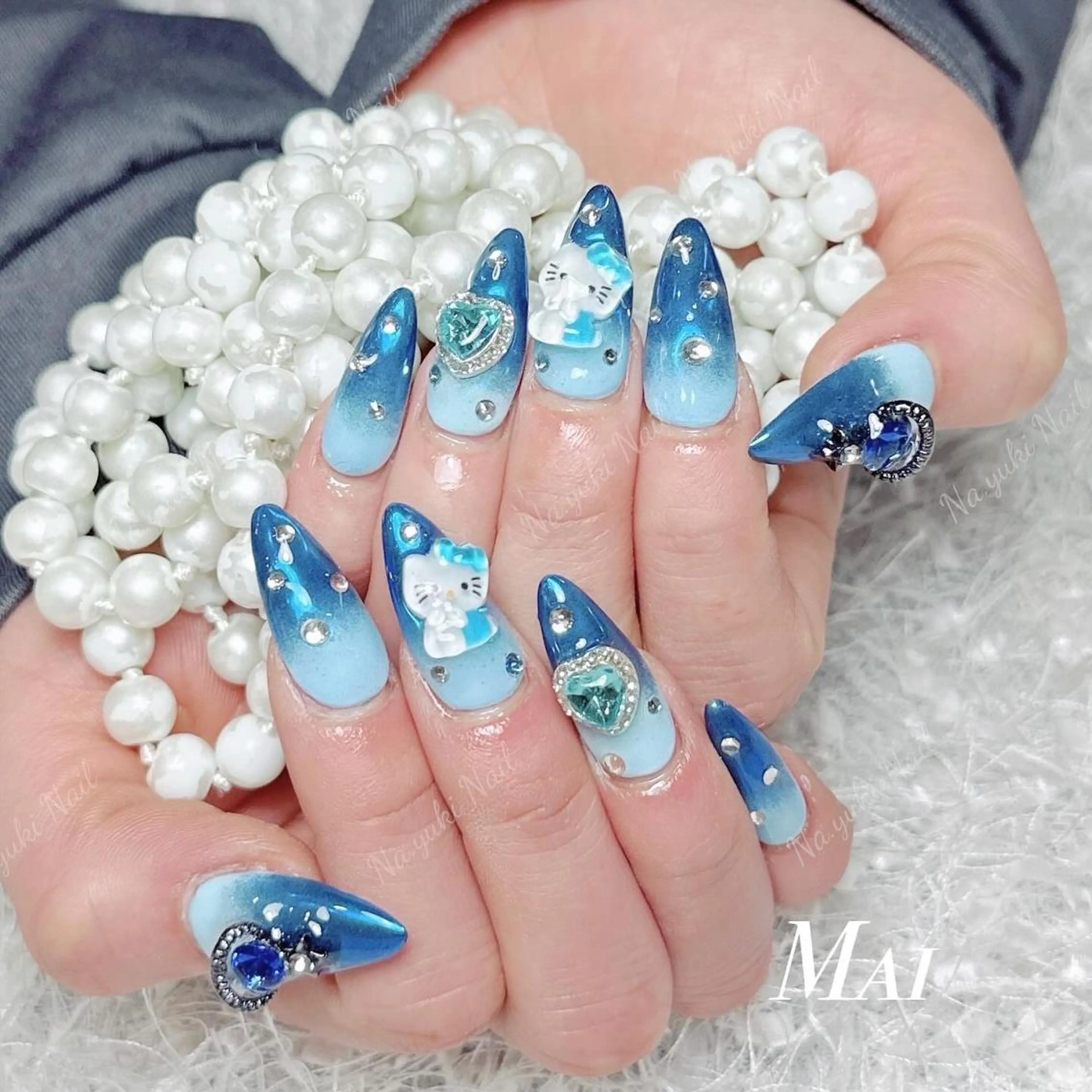 ネイル ハンドネイル ハンドケア 🦋 Queenieのネイルデザイン